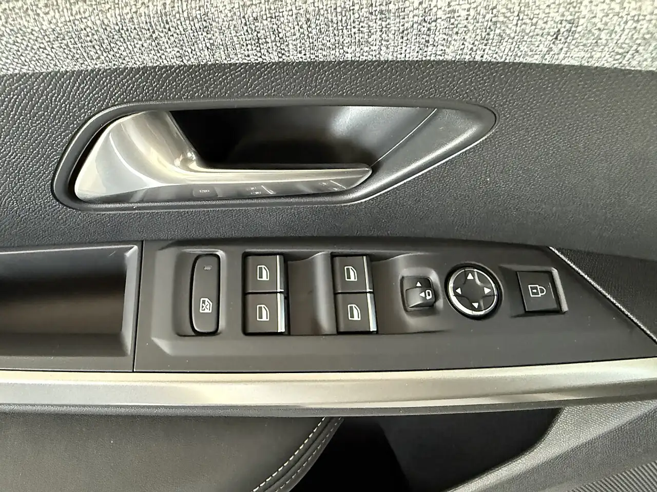 Peugeot 5008 2026 — фото 12