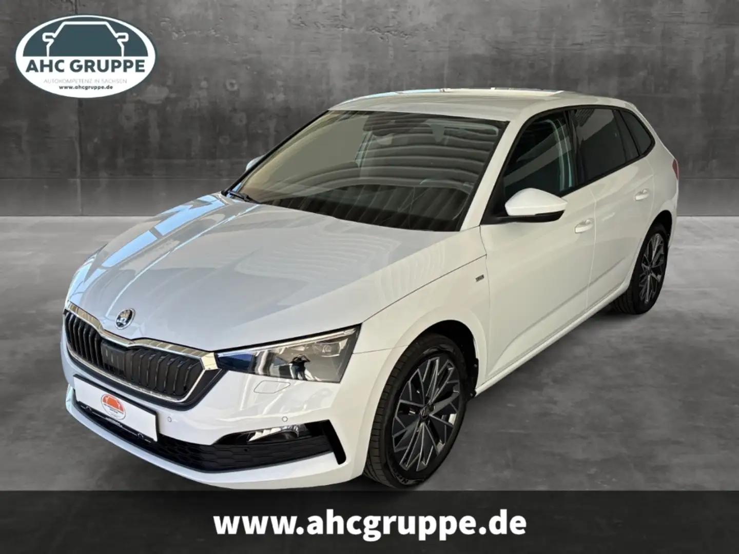 Skoda Scala Tour 1,0 TSI 81kW 6-Gang-Schaltgetr., Navi, Matrix Wit - 1