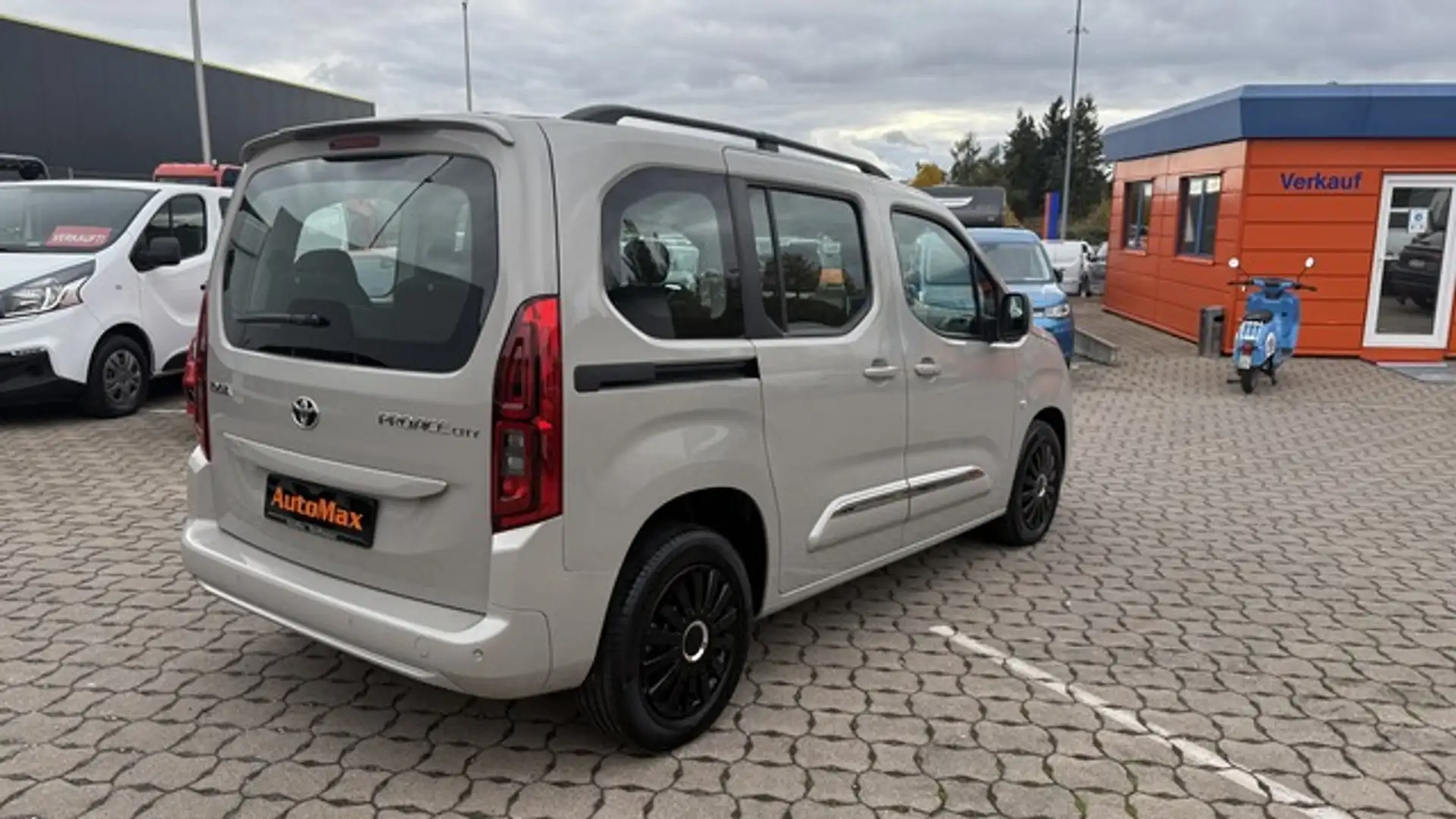 Toyota Proace City Verso L1 7 Sitzer Klima Beige - 2