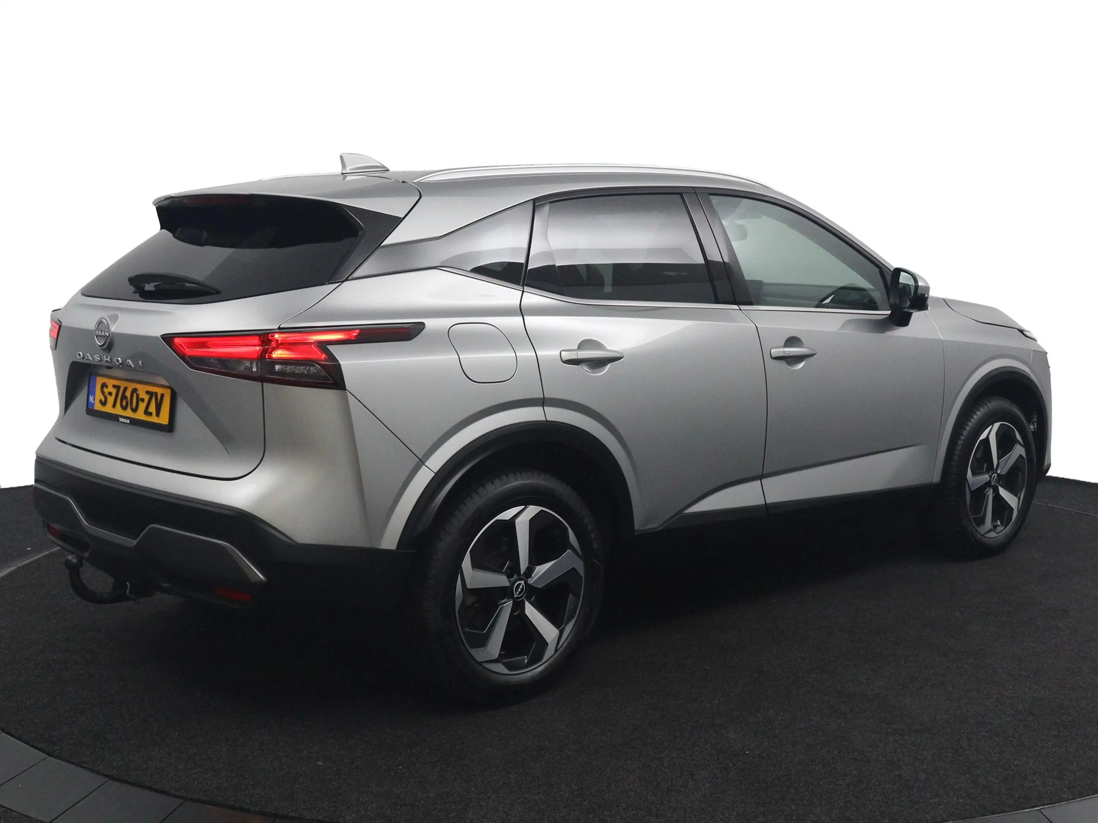 Nissan Qashqai 1.3 MHEV Xtronic N-Connecta | Trekhaak | Panoramad — photo 5