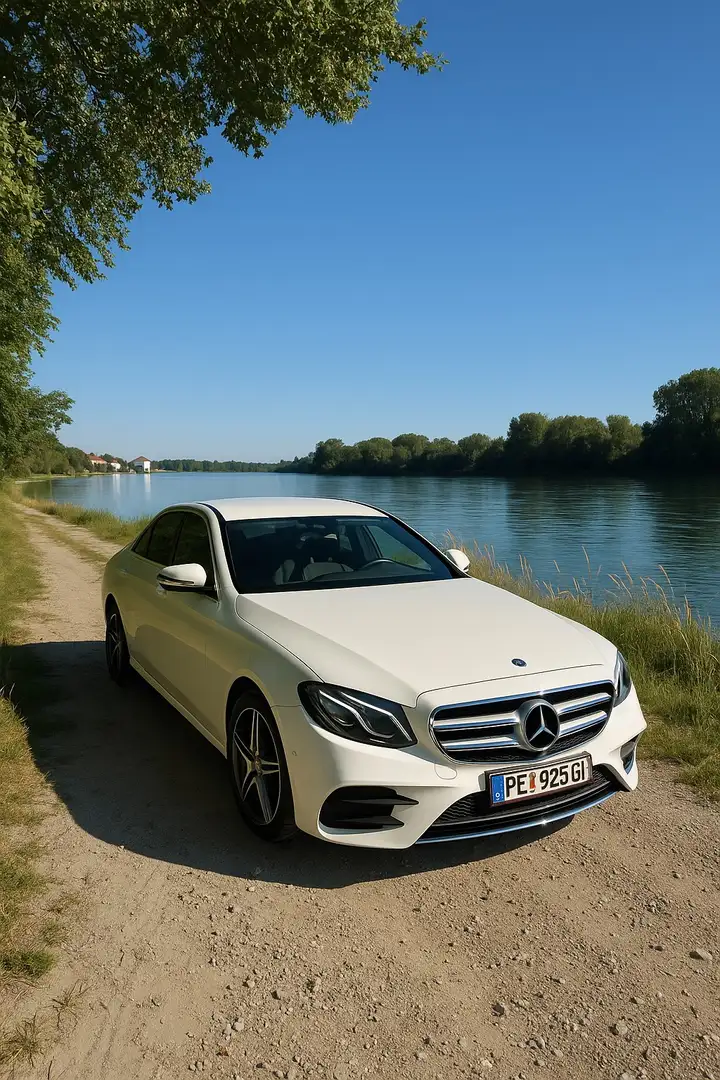 Mercedes-Benz E 350 T 4Matic 7G-TRONIC Avantgarde - 2