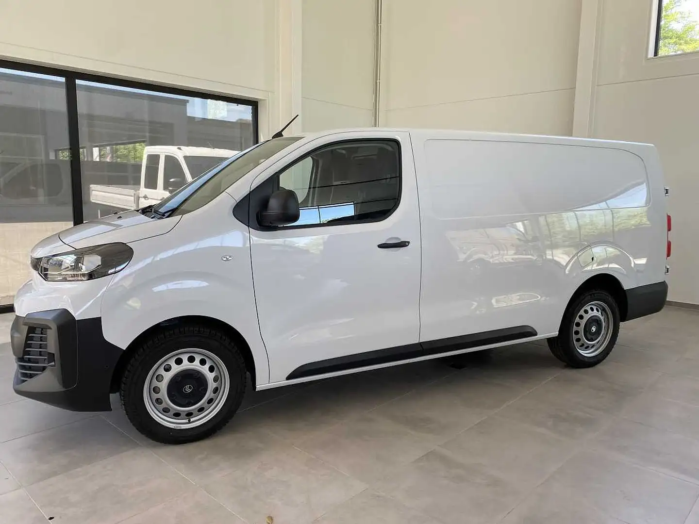 Citroen Jumpy XL 2.0 BlueHDi 145pk S/S EAT* NAV * CAM * DODEHOEK Blanco - 2