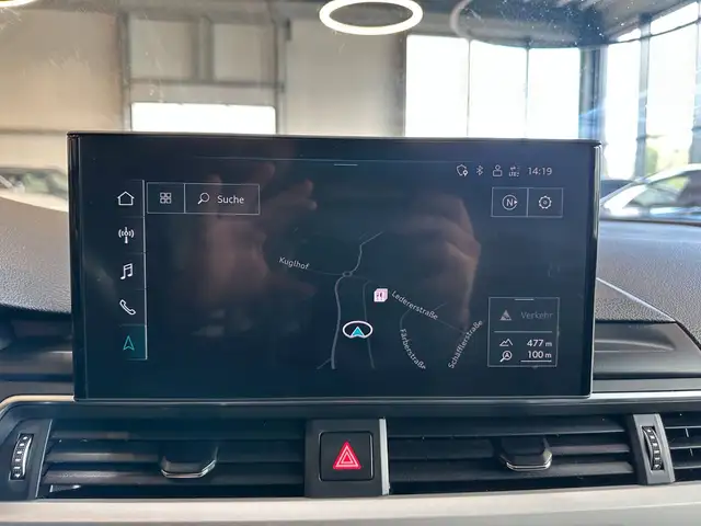 Audi A4 Avant view 14