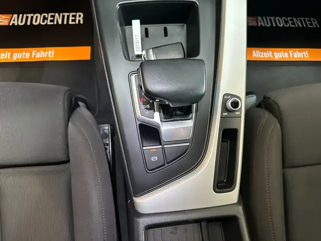Audi A4 Avant view 10