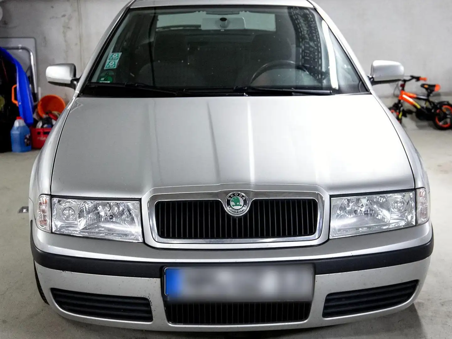 Skoda Octavia Octavia 1.6 Ambiente Silber - 2