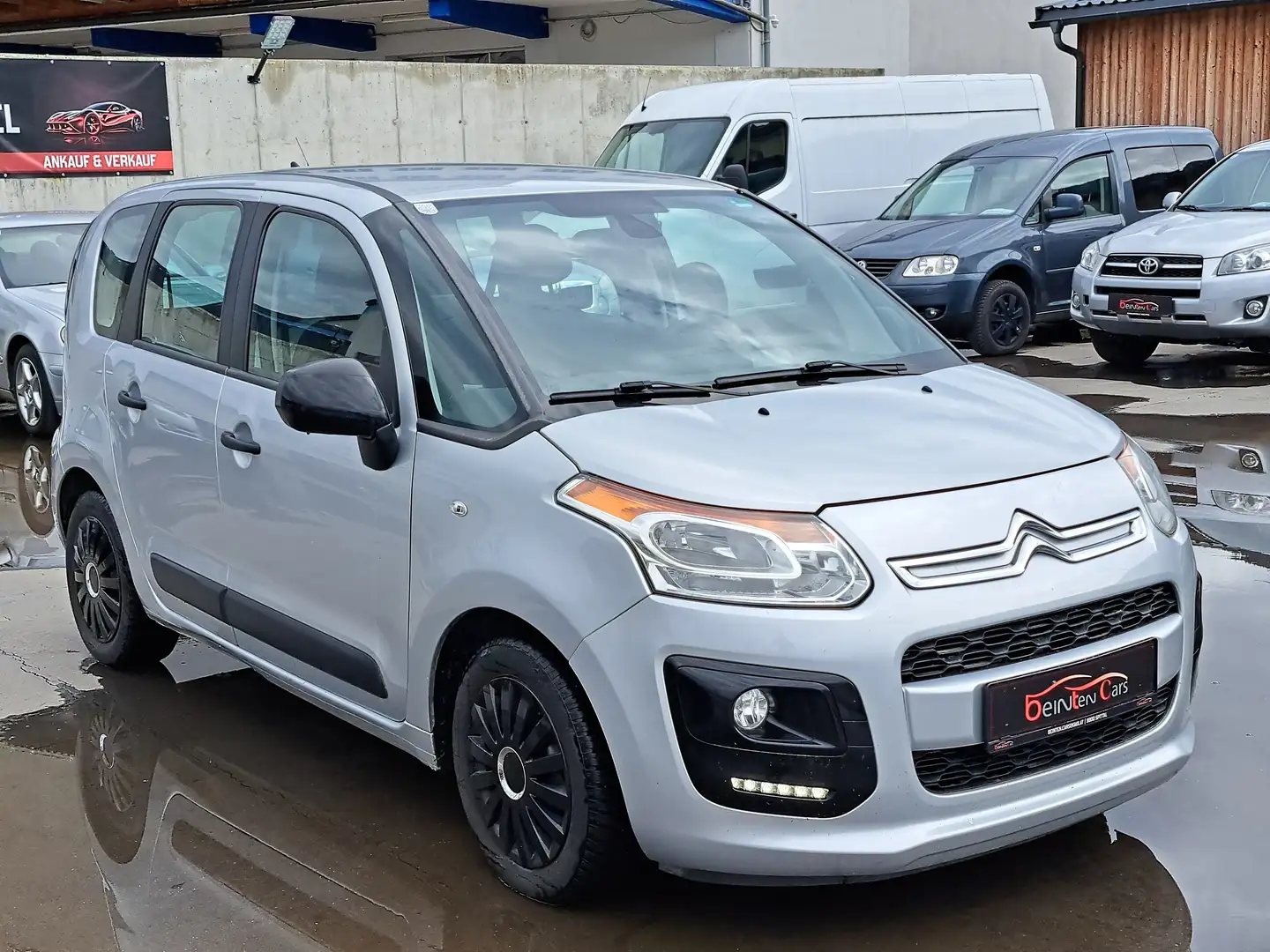 Citroen C3 Picasso VTi 95 Seduction Stříbrná - 1
