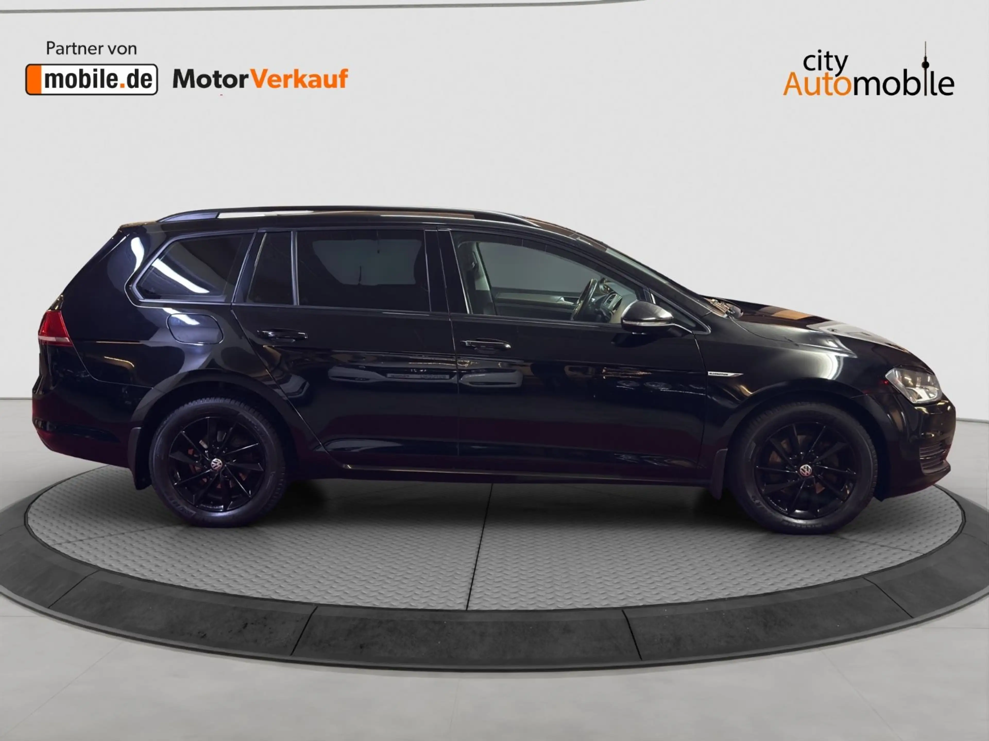 Volkswagen Golf VII Variant Comfortline BlueMotion/Erdgas — photo 6