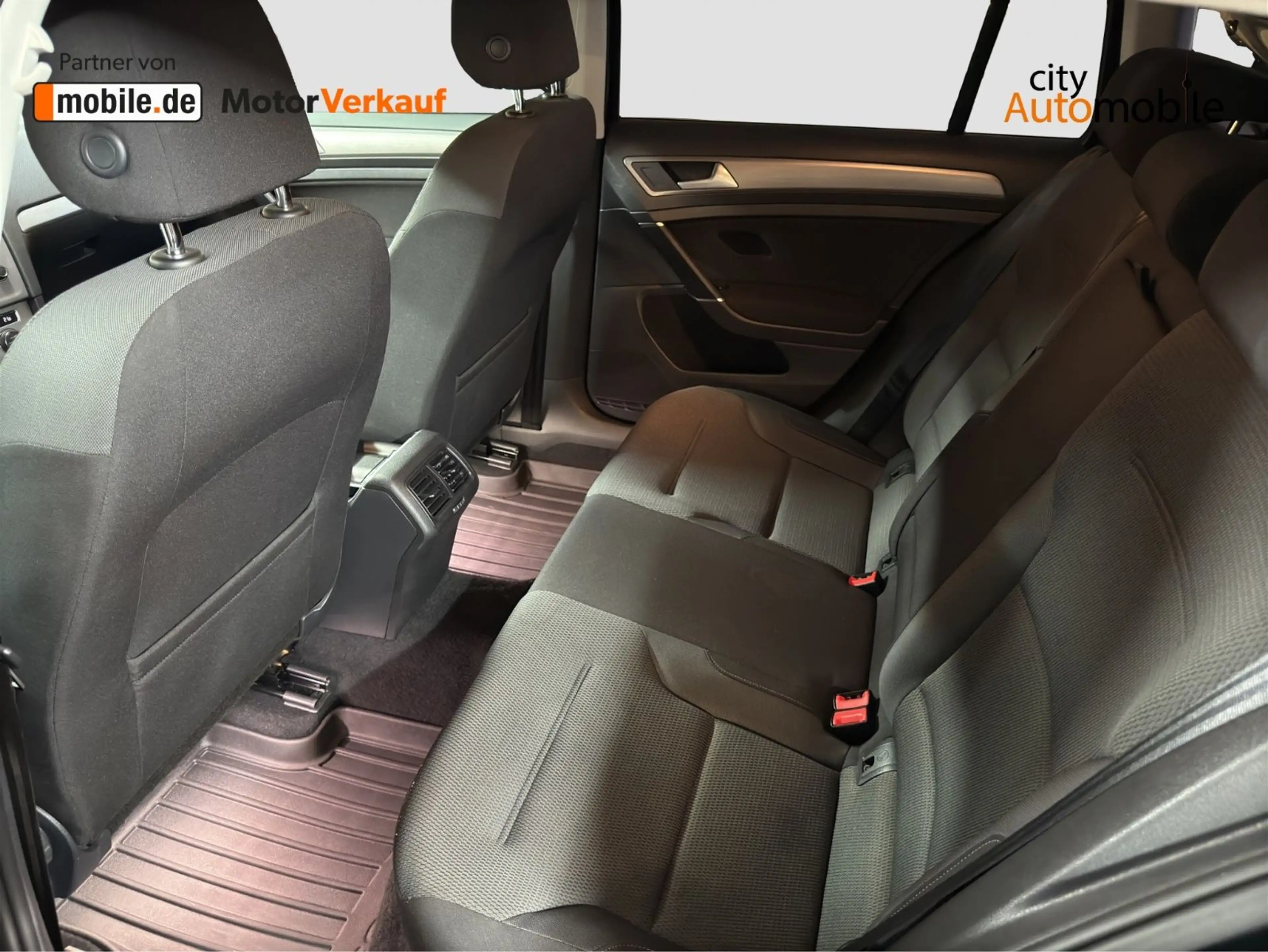 Volkswagen Golf VII Variant Comfortline BlueMotion/Erdgas — photo 12