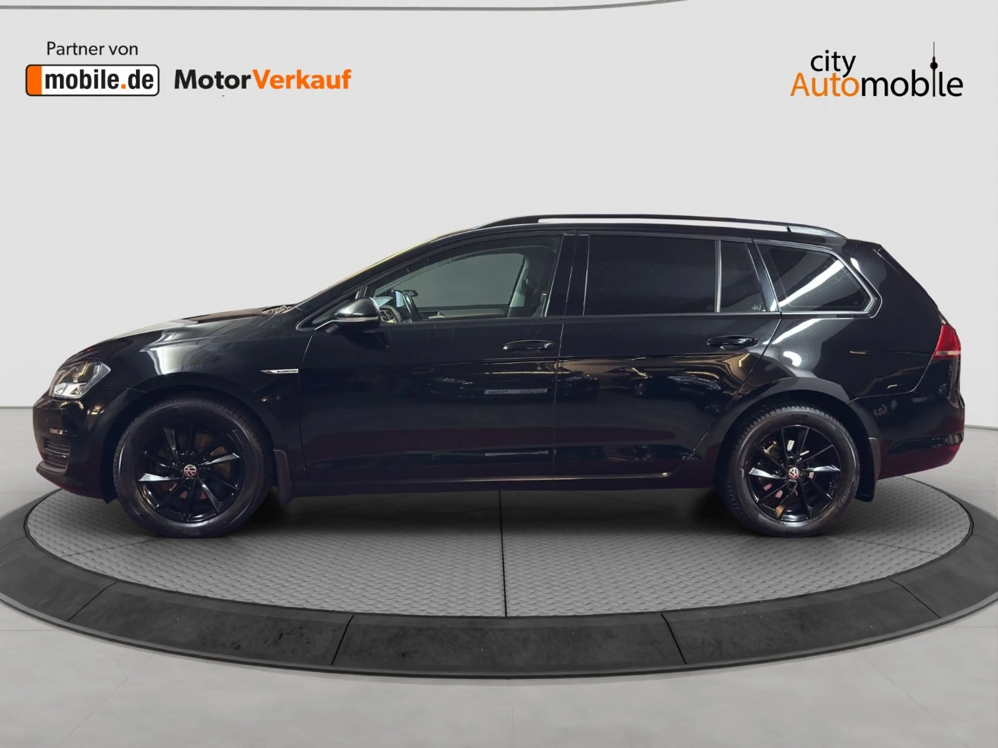 Volkswagen Golf VII Variant Comfortline BlueMotion/Erdgas — photo 2