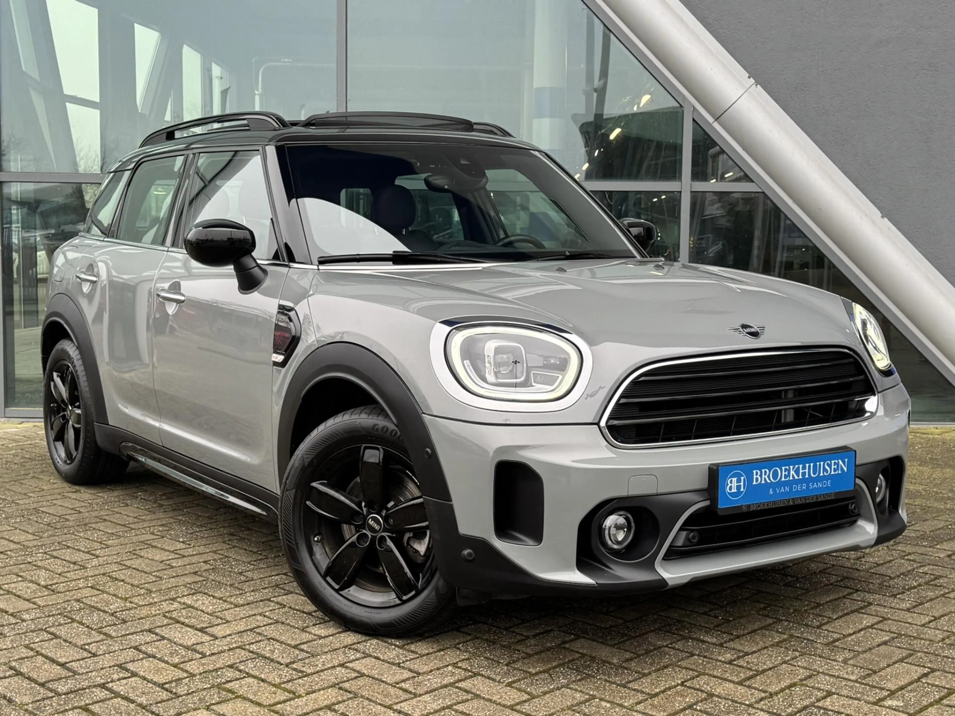 MINI Cooper Countryman Mini 1.5 Northwood Special Edition Automaat / Pano — photo 3