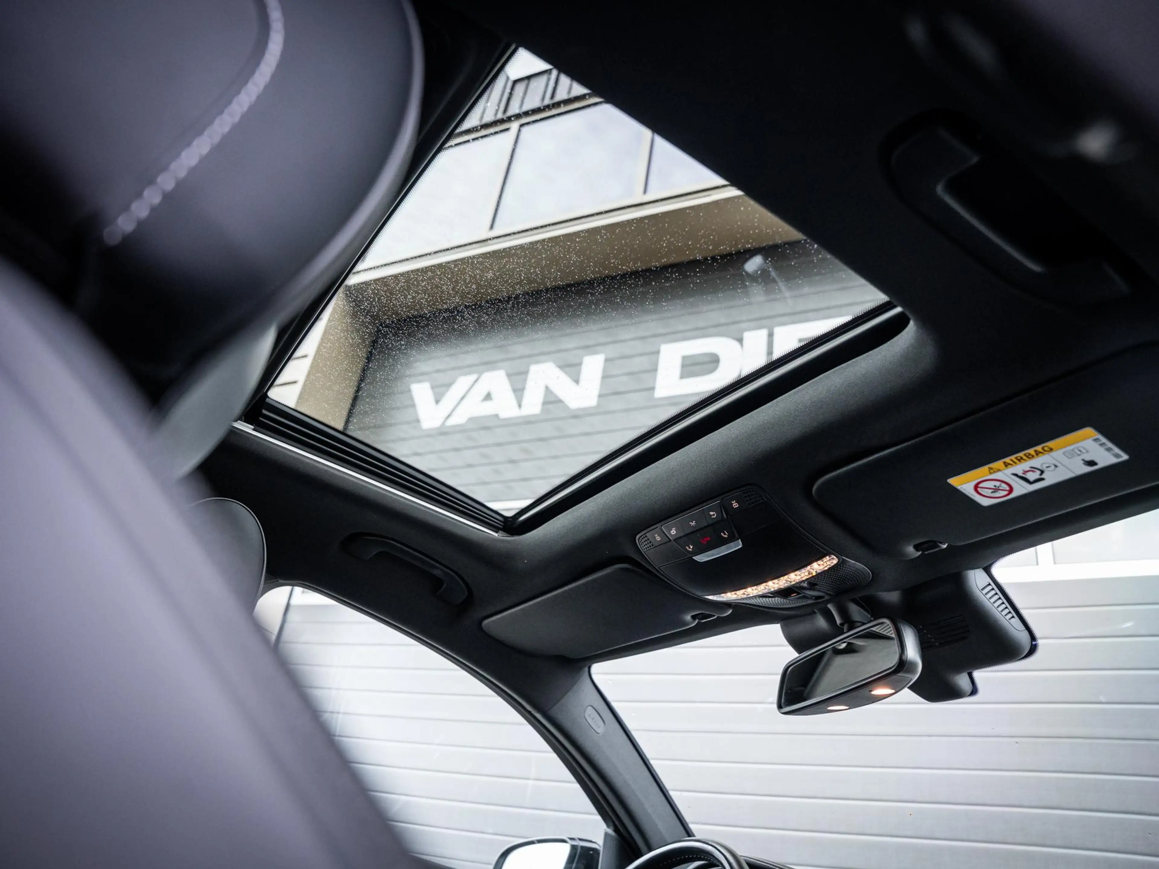 Mercedes-Benz GLC 250 Coupé 4MATIC Business Solution AMG | Pano | AIRMAT — photo 15