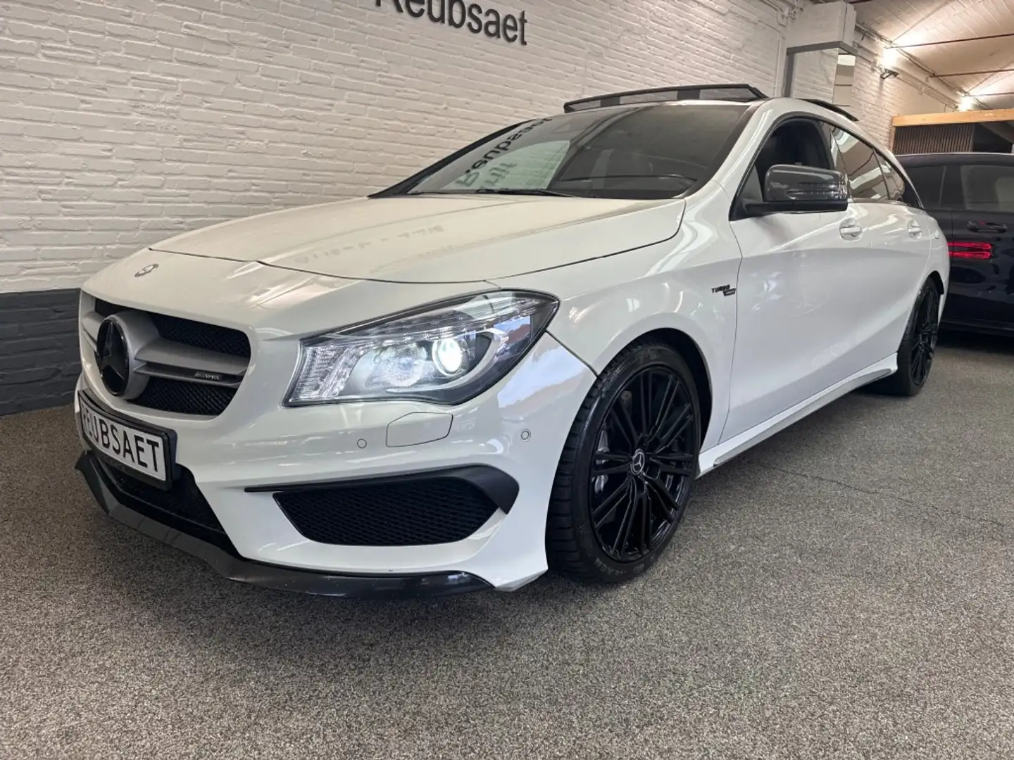 Mercedes-Benz CLA 45 AMG 45 AMG 4Matic 380pk Panodak Keyless CarPlay Incl 1 Bílá - 2