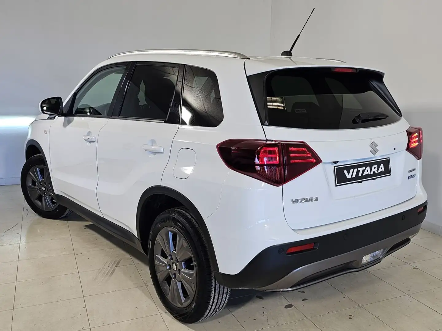 Suzuki Vitara 1.4 T S2 4WD Mild Hybrid Blanco - 2