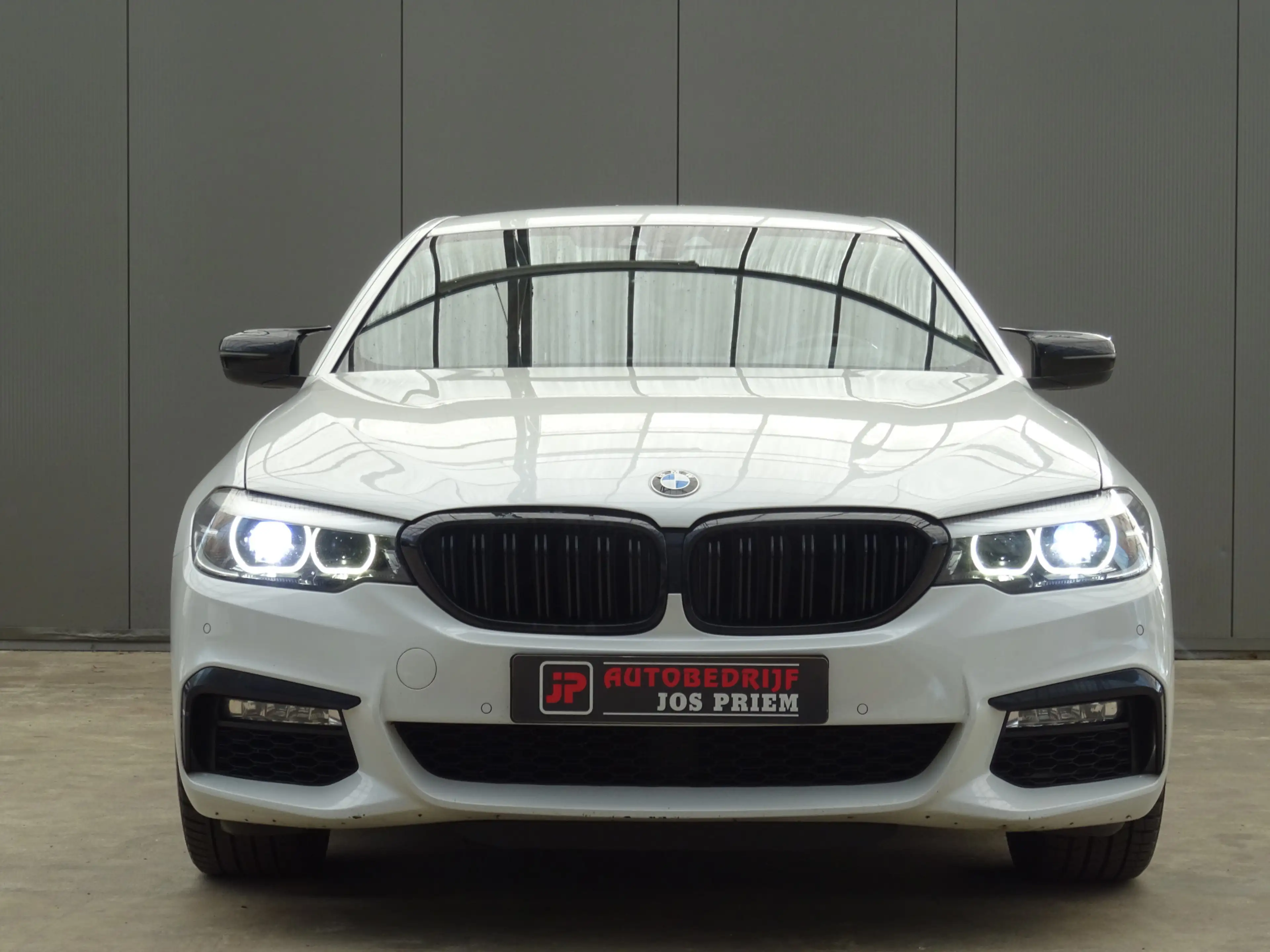 BMW 530 5-serie 530i xDrive High Executive * LEER * SFEER — photo 5