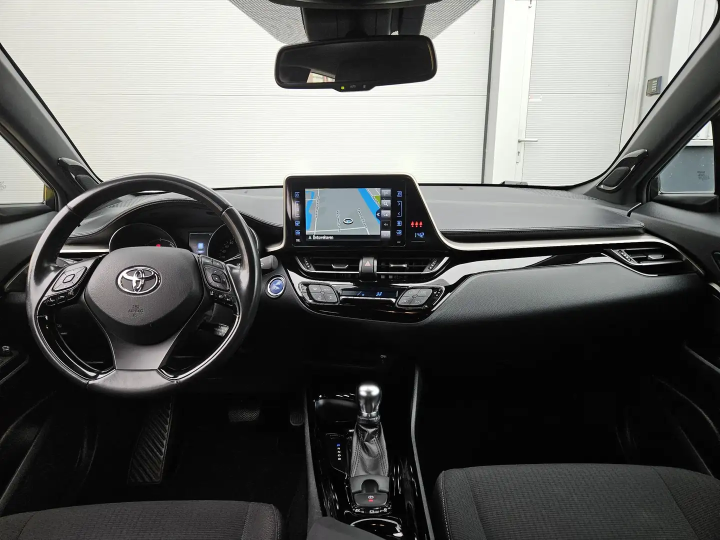 Toyota C-HR 1.8 Hybrid Style Premium pack | All Season Banden Blanc - 2