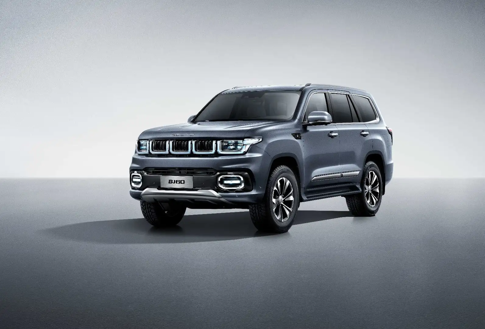 BAIC BJ60 Grau - 1