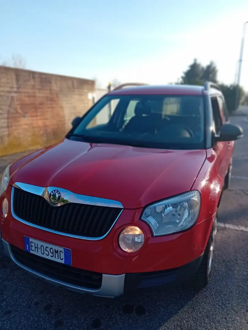 Skoda Yeti 1.2 tsi Active Червоний - 2