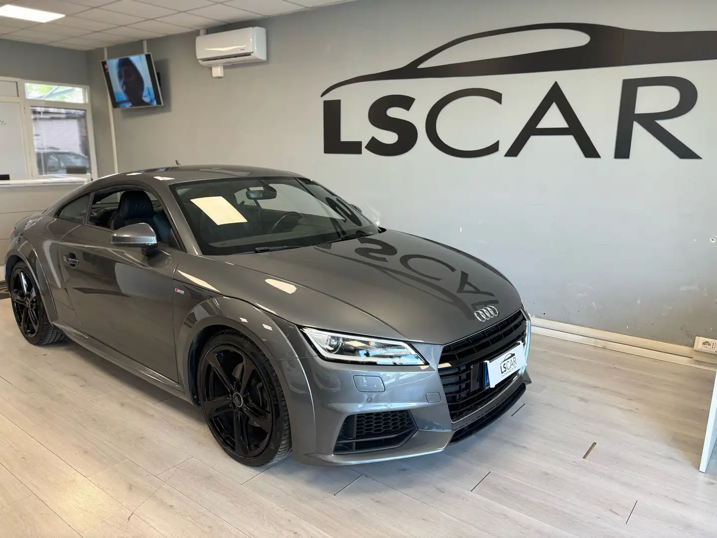 Audi TT 2.0 tdi ultra S line~UNIPRO~PROMOFINANZIAMENTO Grijs - 1
