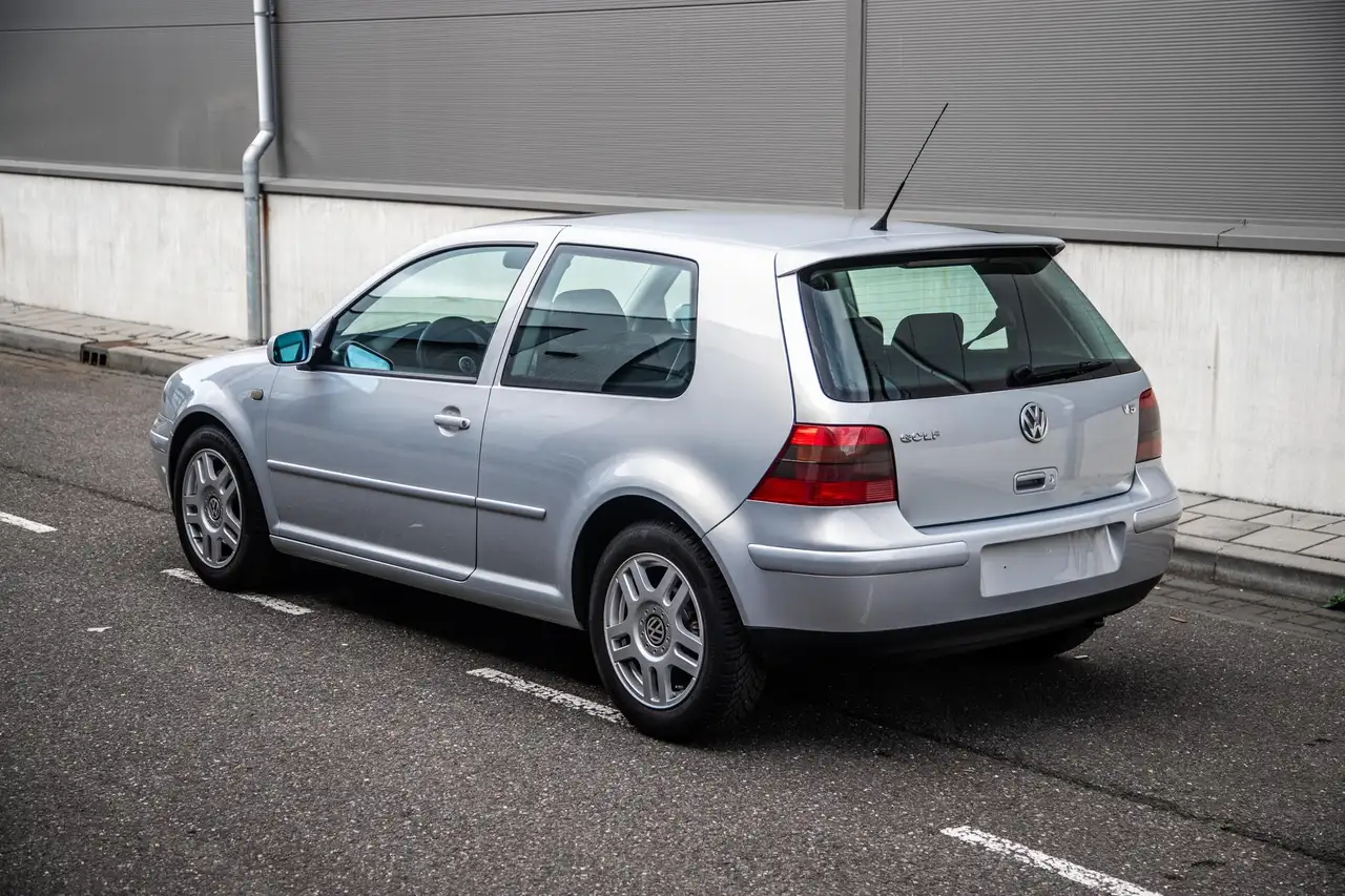 Volkswagen Golf 2.3 V5 Highline | 92.000KM | 1e Lak | Schuifdak |, foto 8