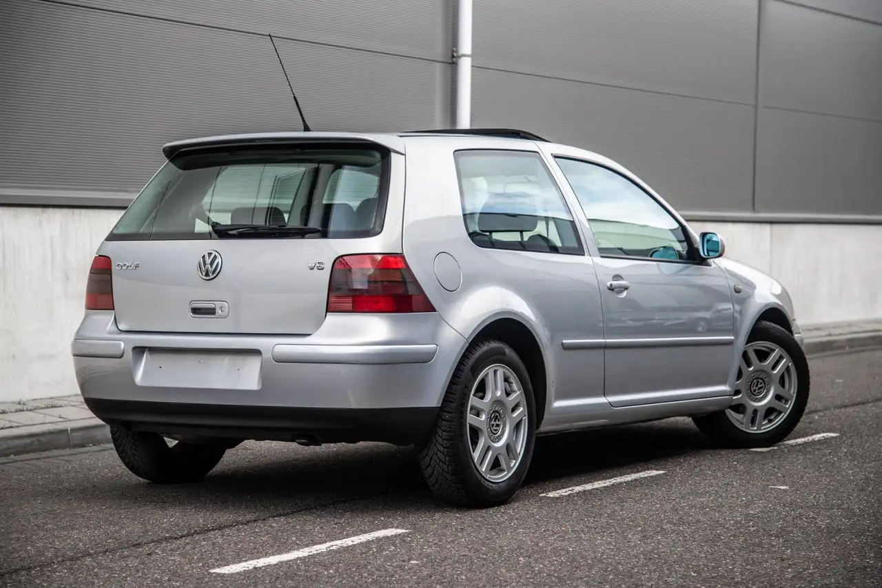 Volkswagen Golf 2.3 V5 Highline | 92.000KM | 1e Lak | Schuifdak |, foto 3