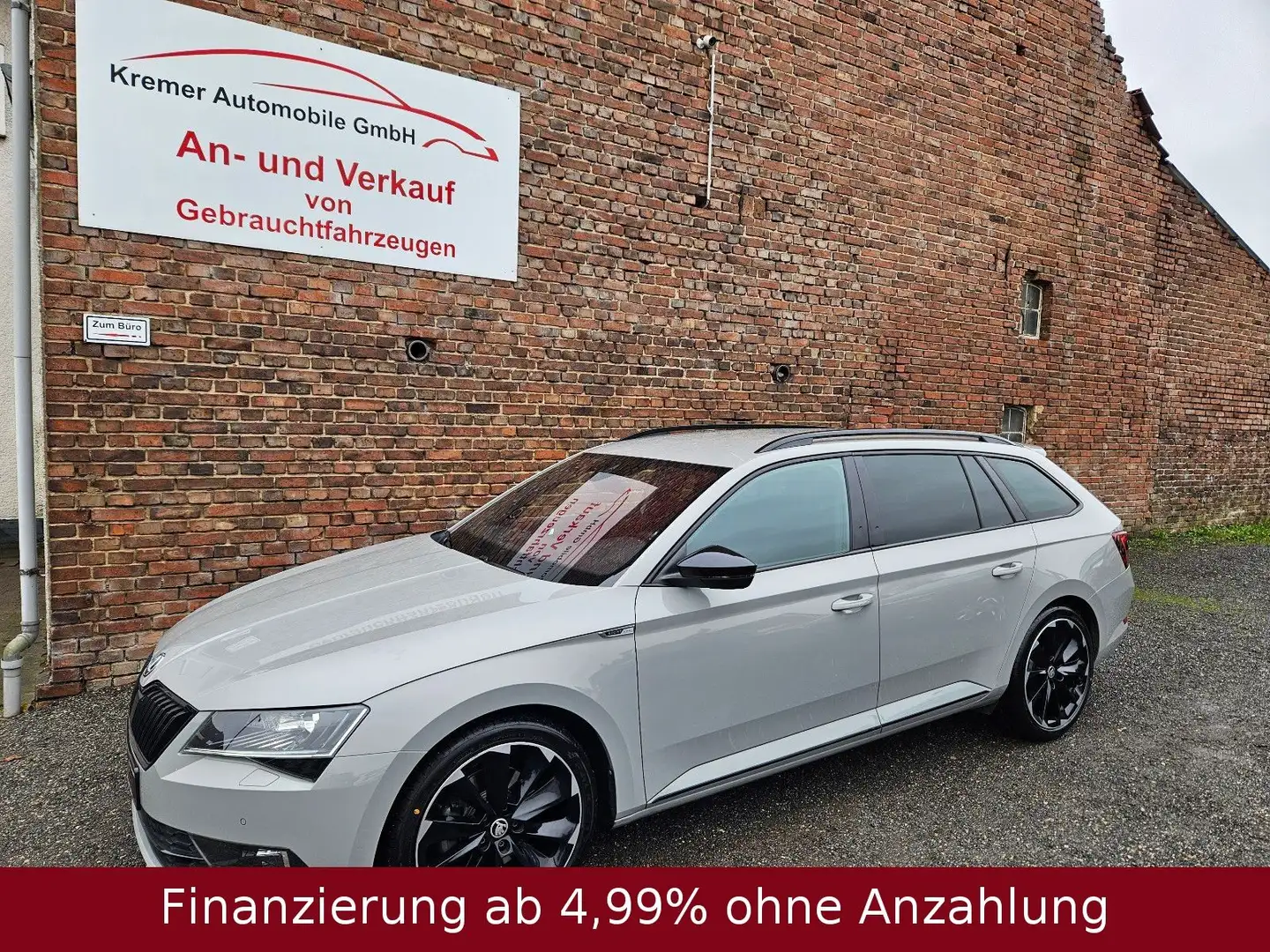 Skoda Superb Combi 1.5 Sportline Grau - 1
