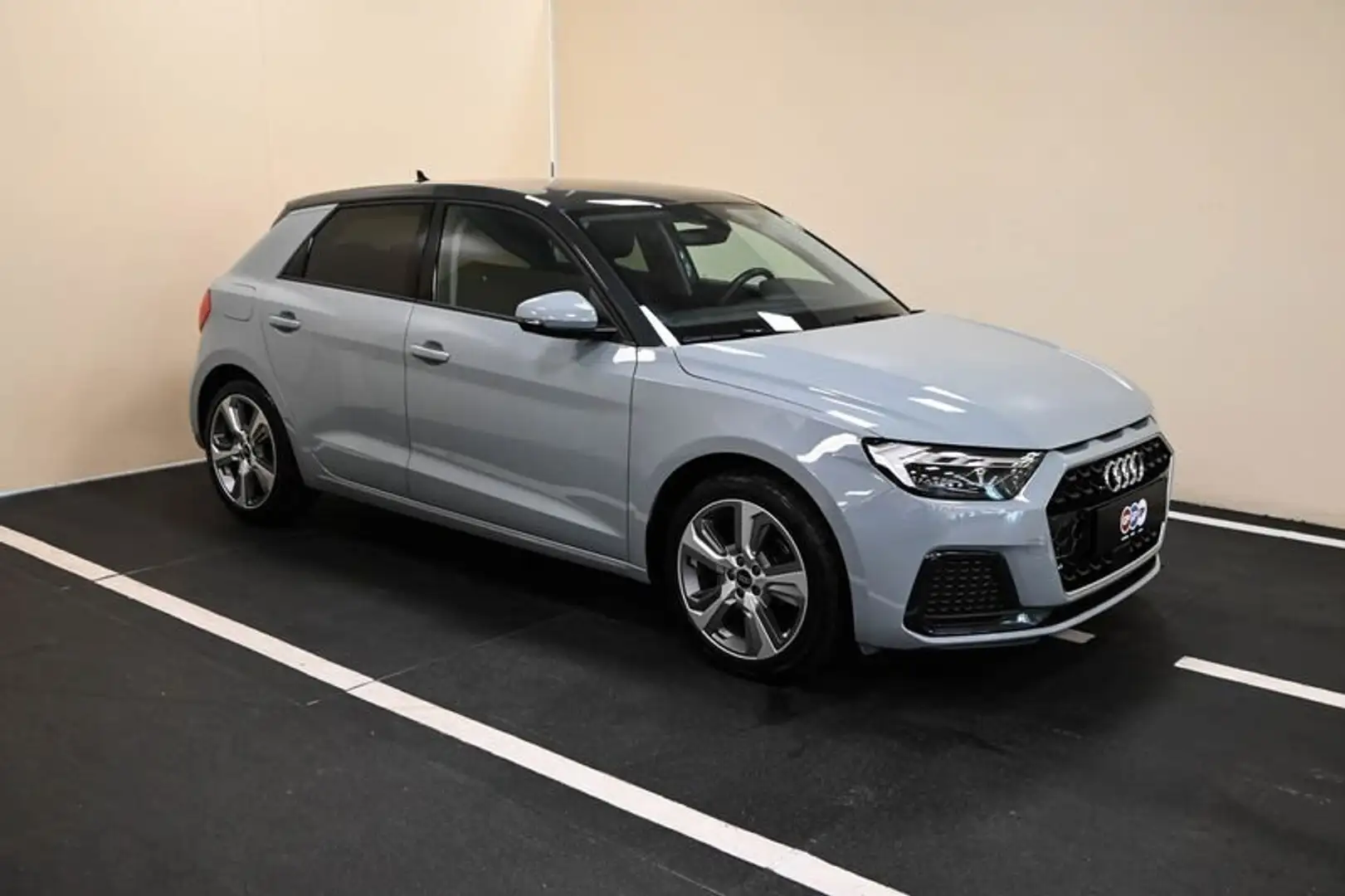 Audi A1 A1 SPB 30 TFSI Advanced Gris - 1