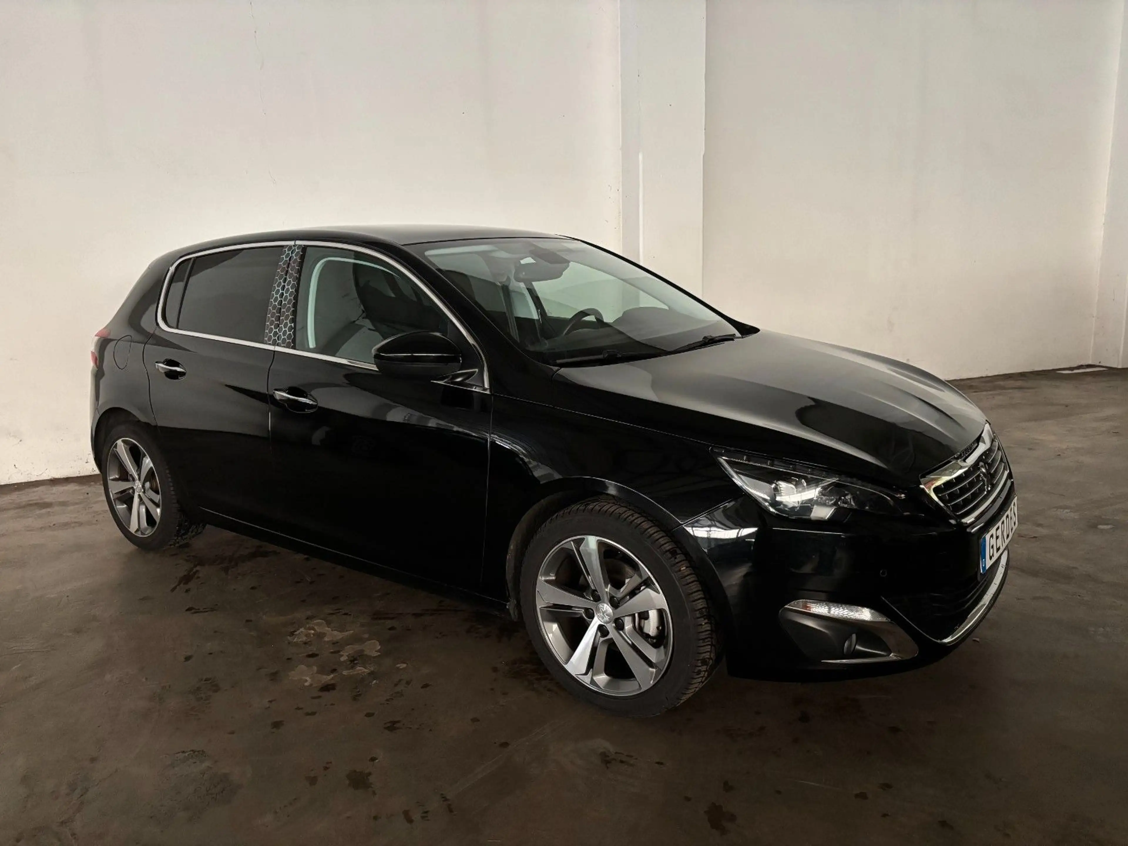 Peugeot 308 Allure — photo 6
