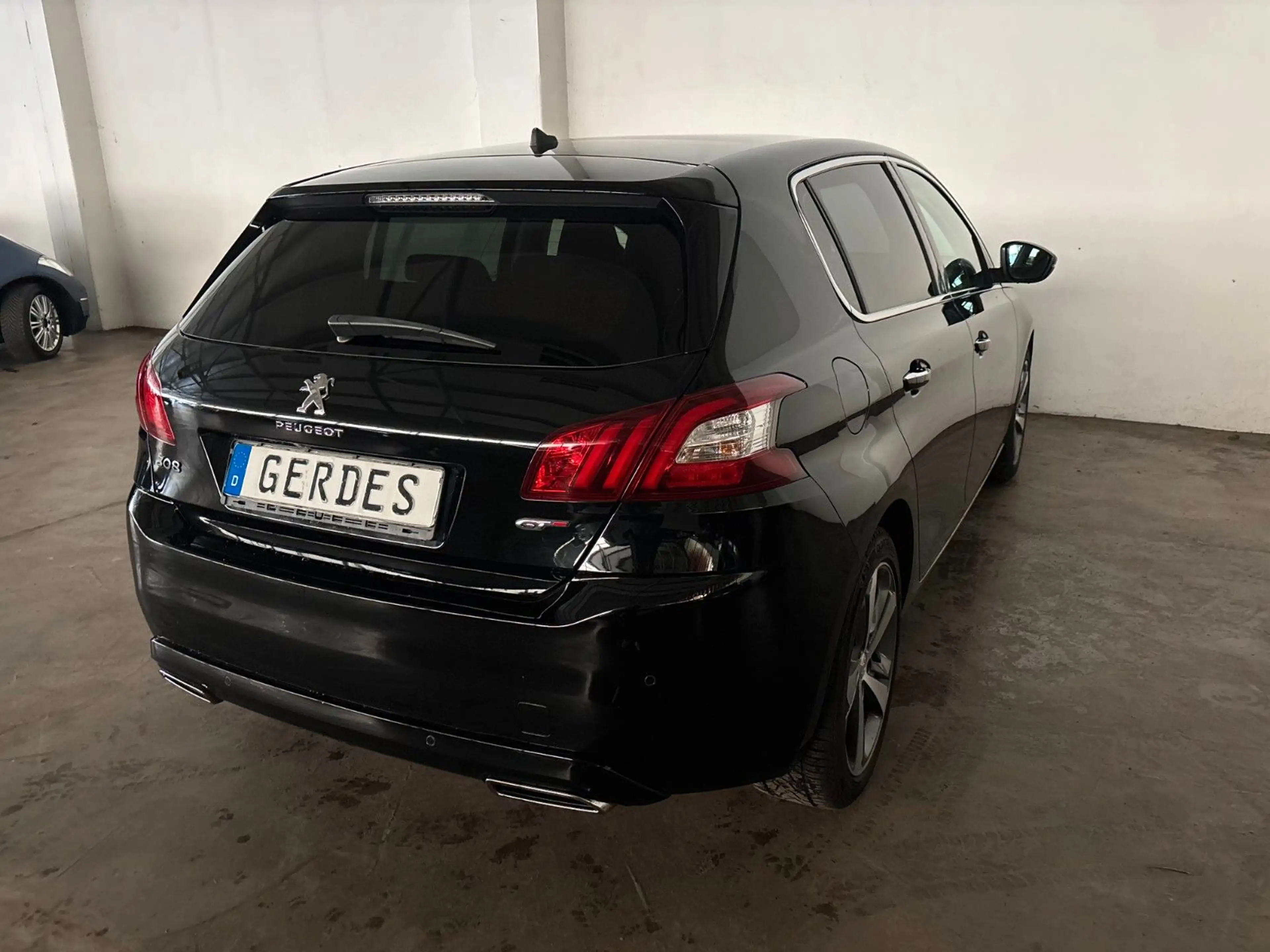 Peugeot 308 Allure — photo 8
