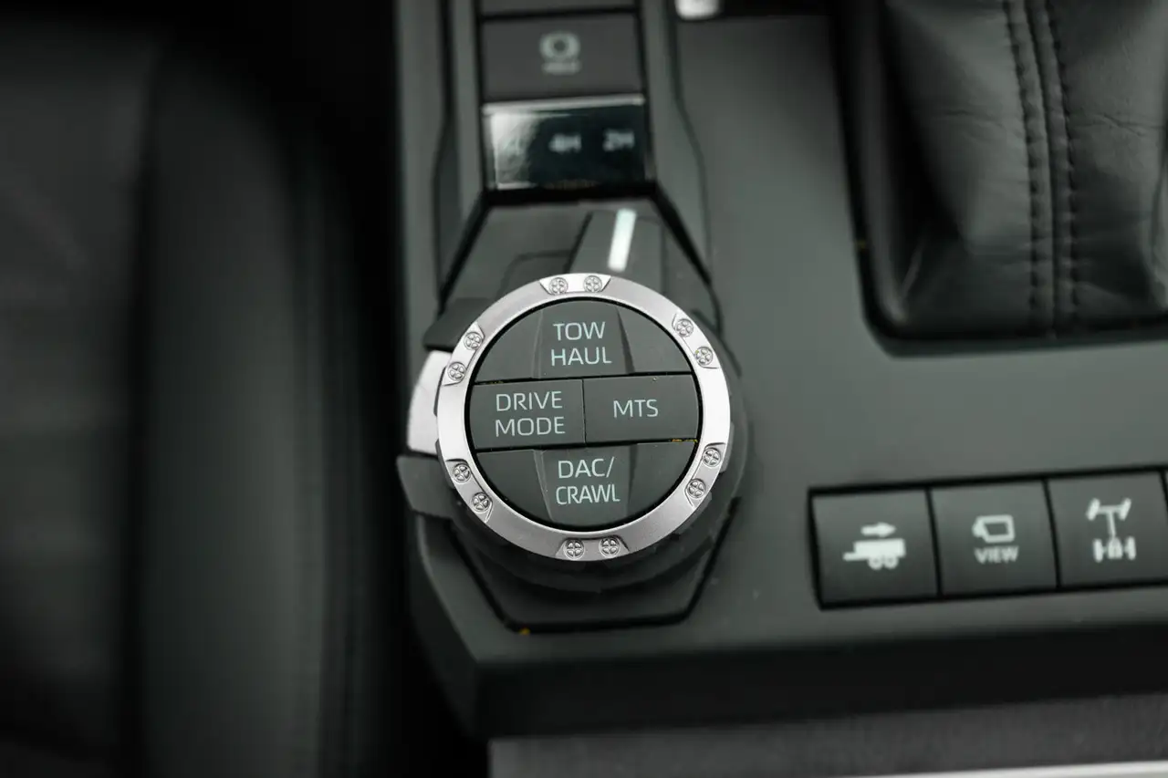 Toyota Tacoma снимка Toyota Tacoma