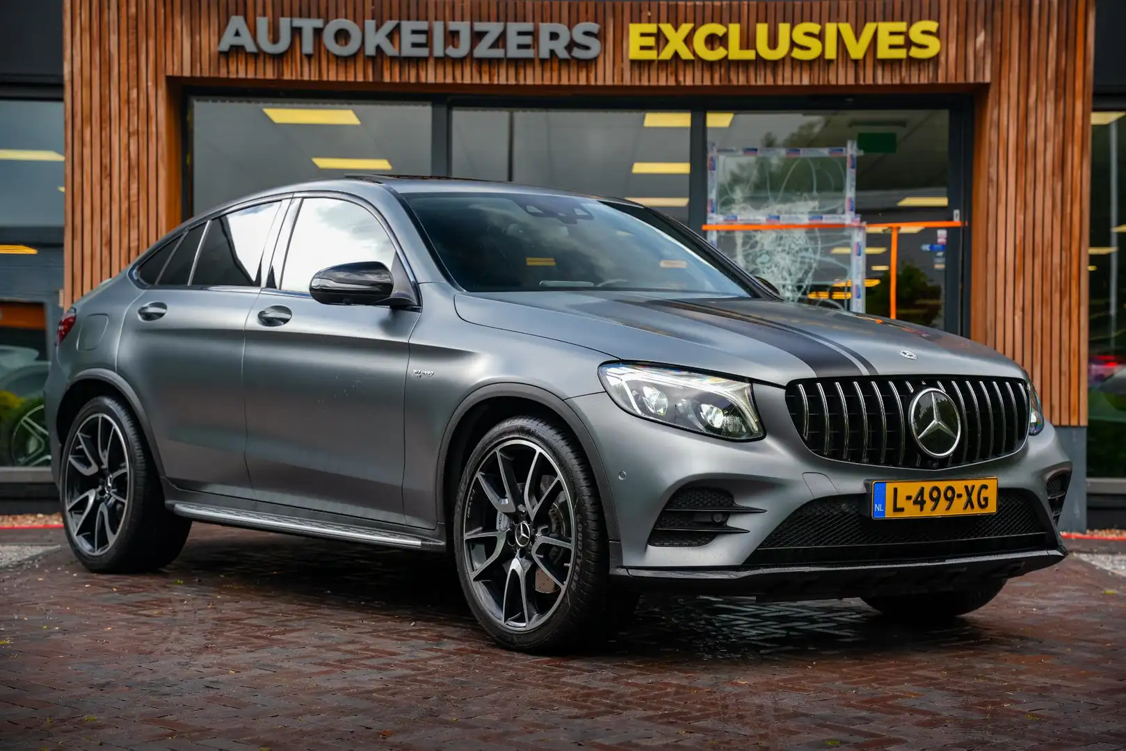 Mercedes-Benz GLC 43 AMG Coupé 4MATIC Schuifdak Burmester HUD Keyless Carbo Grijs - 1