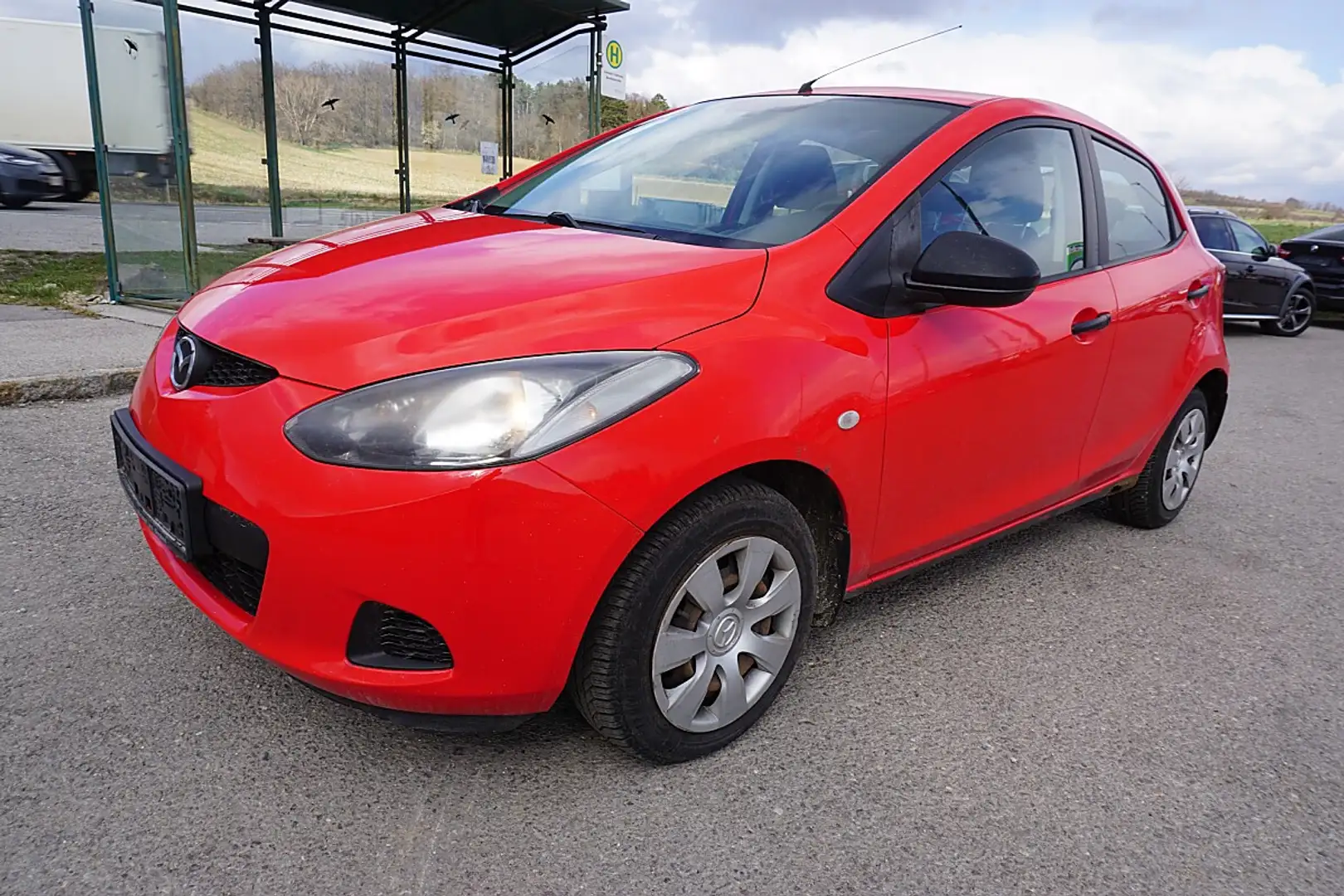 Mazda 2 Mazda2 1,3i CE Plus Rot - 2