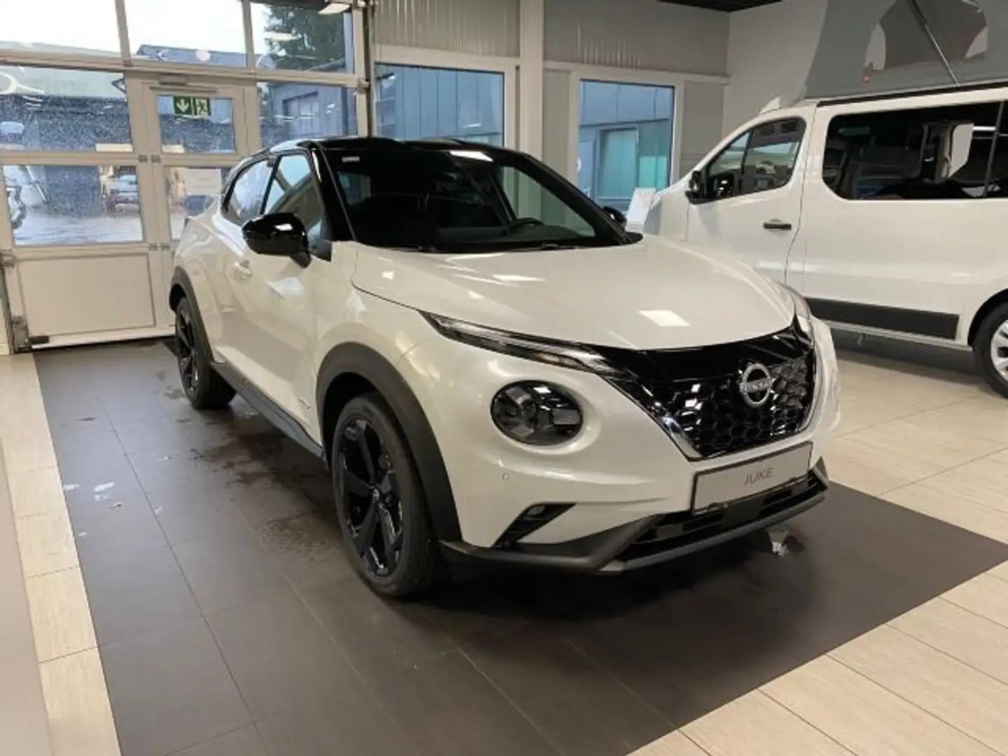 Nissan Juke 1.6 Hybrid N-Design TP Bose BFS Nero - 2