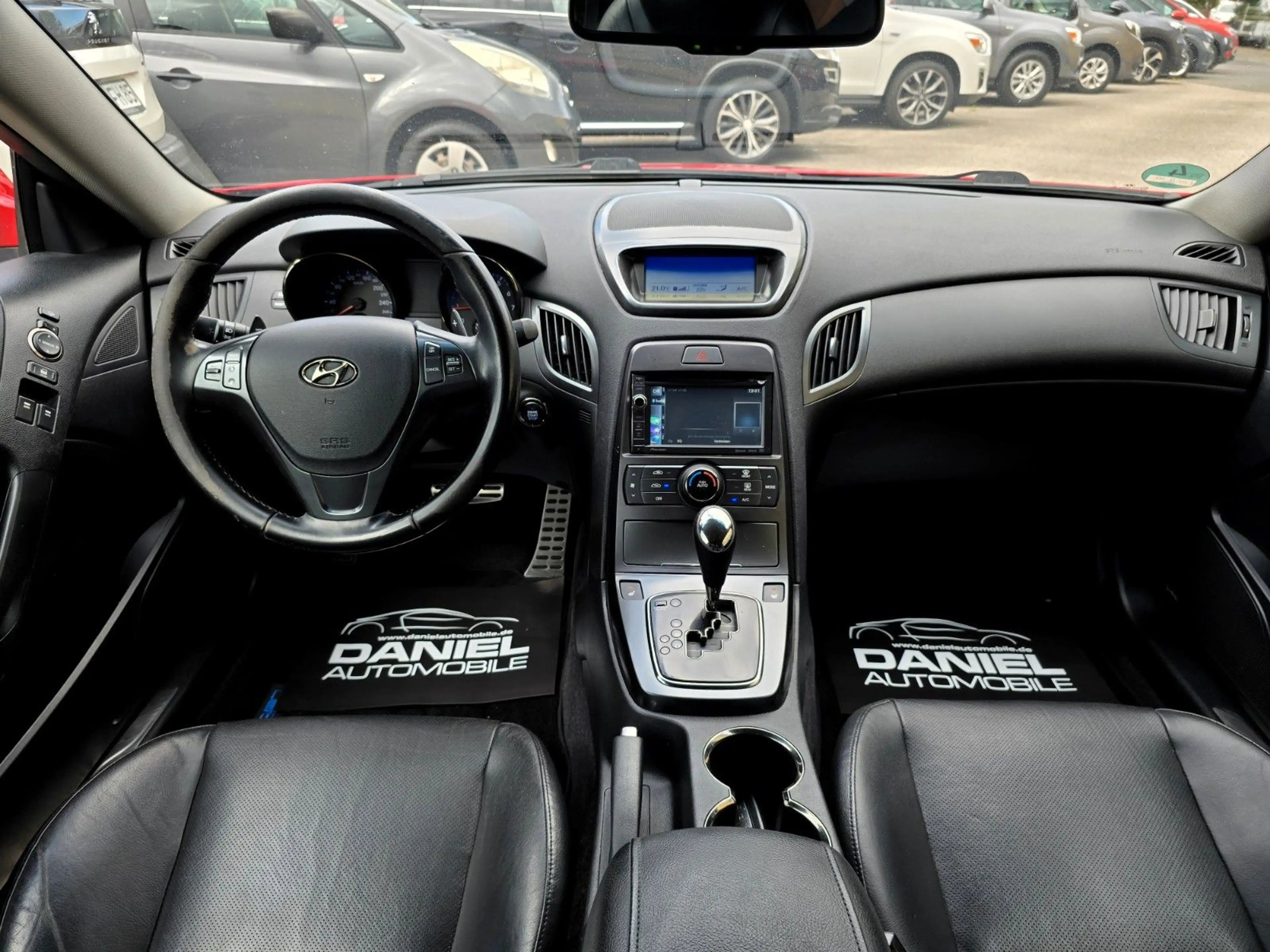 Hyundai Genesis 3.8 V6 Coupe AUTOMATIK+LEDER+NAVI+2.HAND — photo 15