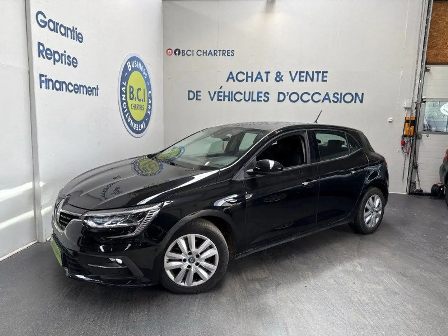Renault Megane IV 1.6 E-TECH PLUG-IN 160CH BUSINESS -21N Negro - 1