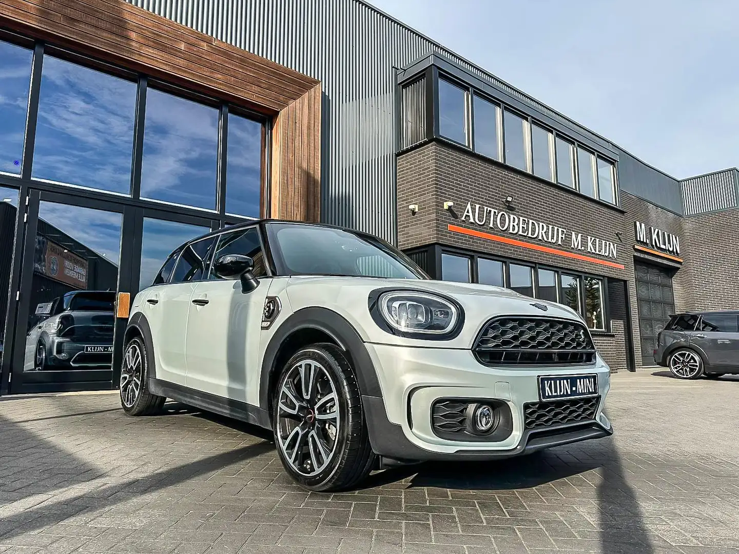 MINI Cooper SE Countryman Mini 2.0 ALL4 John Cooper Works aut 220pk/Camera/1 Zilver - 1