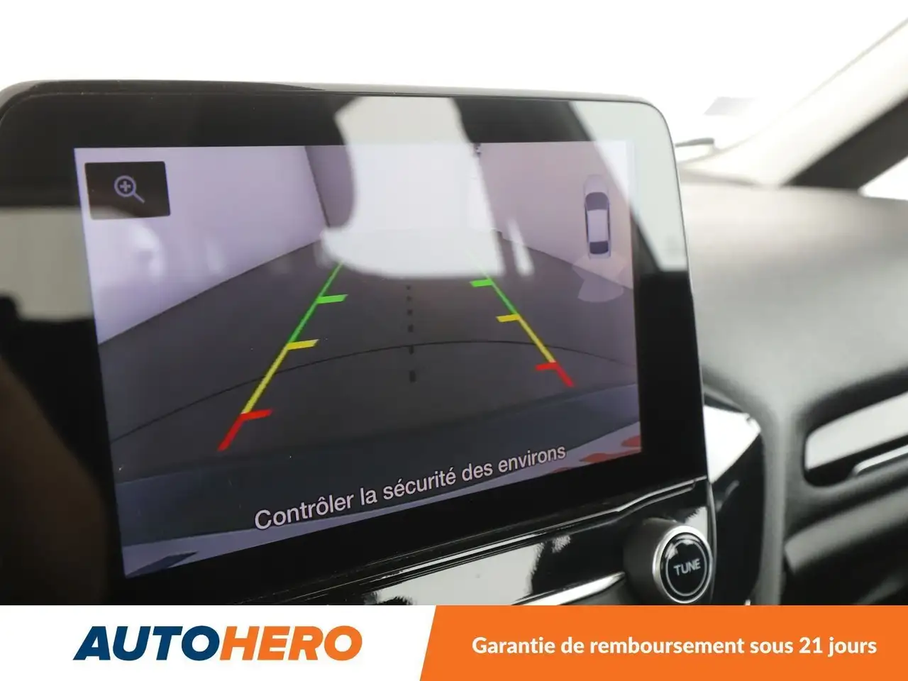 Ford Fiesta 5 portes — photo 22