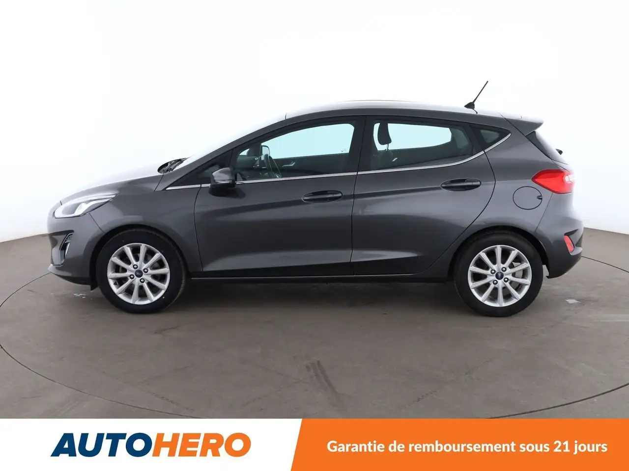 Ford Fiesta 5 portes — photo 3