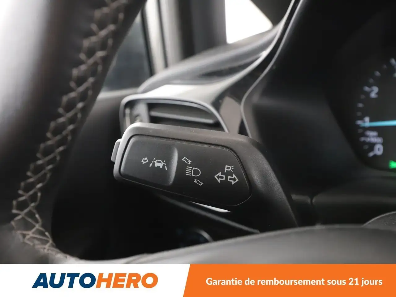 Ford Fiesta 5 portes — photo 27