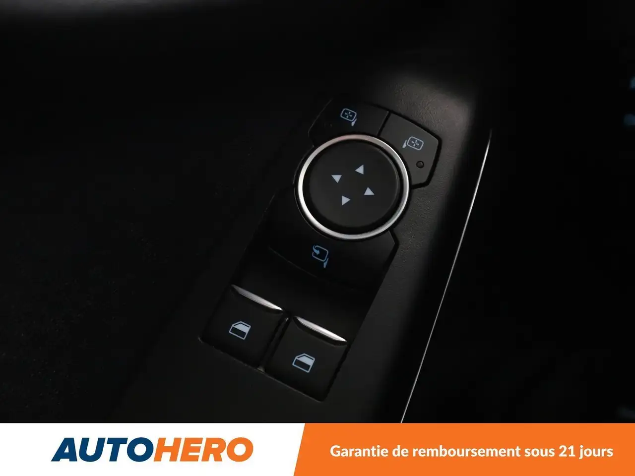Ford Fiesta 5 portes — photo 25