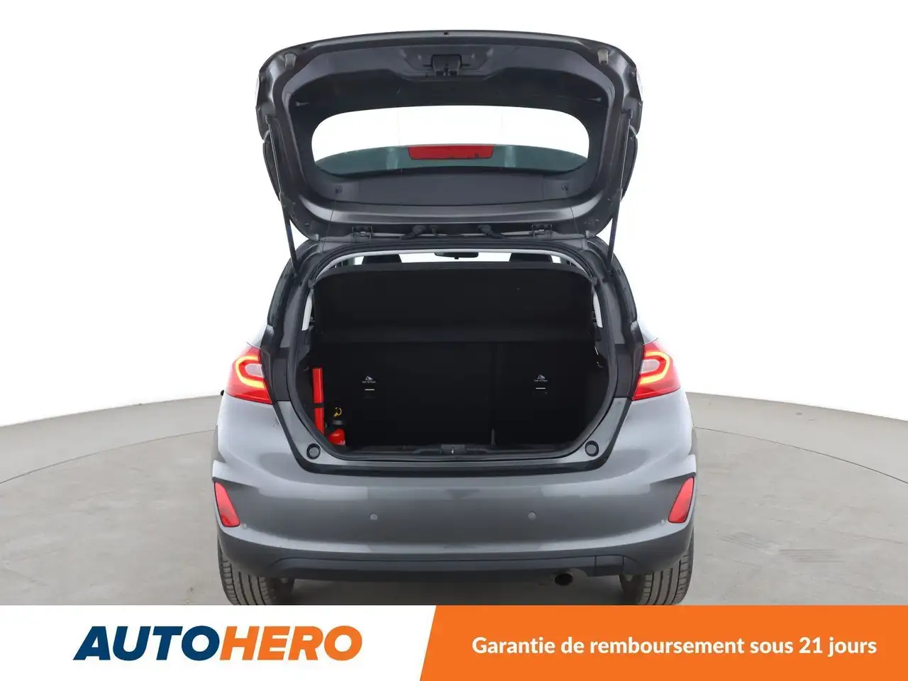 Ford Fiesta 5 portes — photo 16