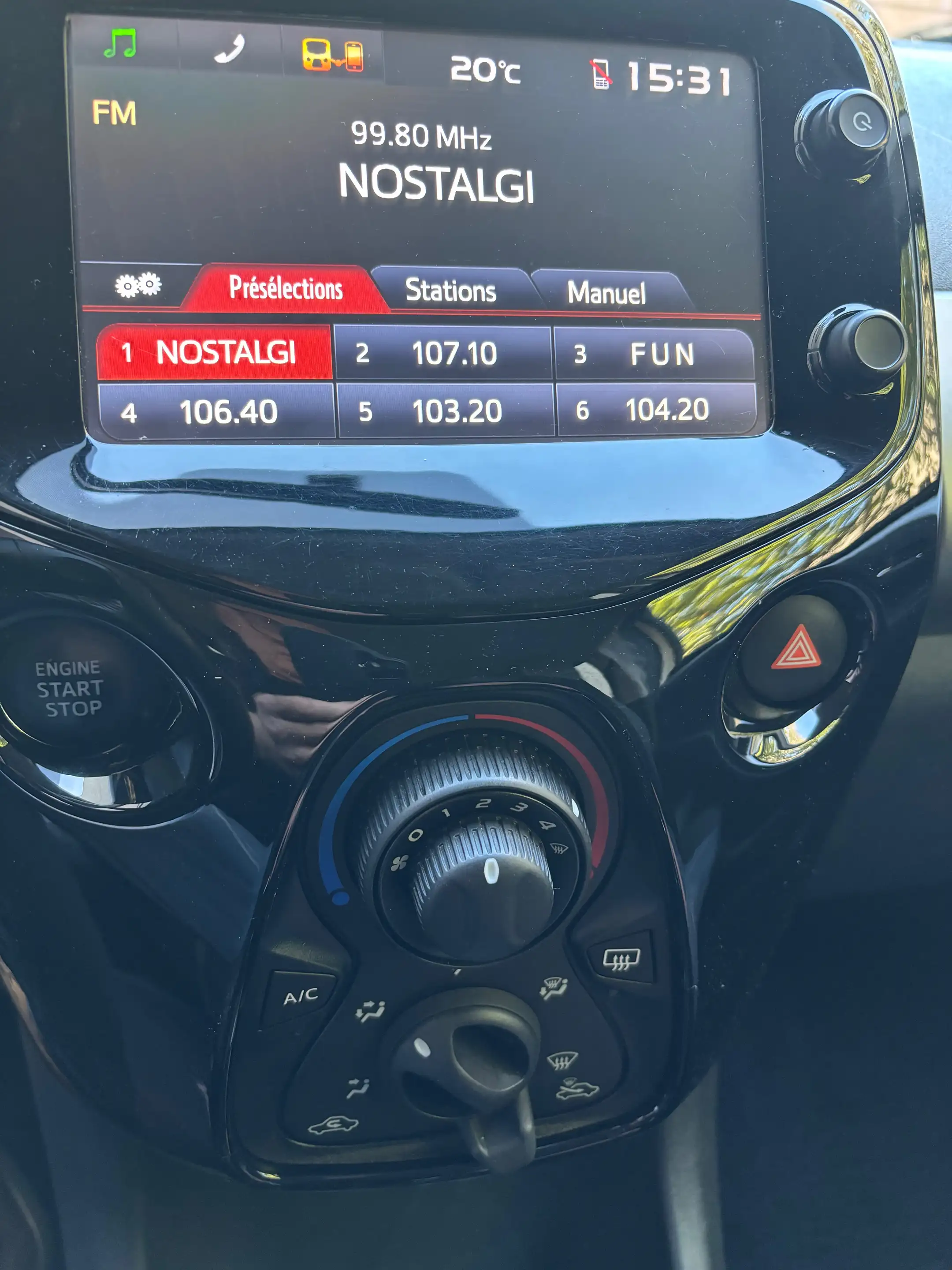 Peugeot 108 Automatique 1.0 VTi Access — photo 13
