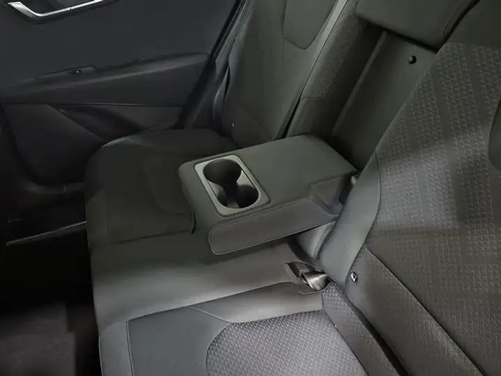Kia Niro 2025, foto 42