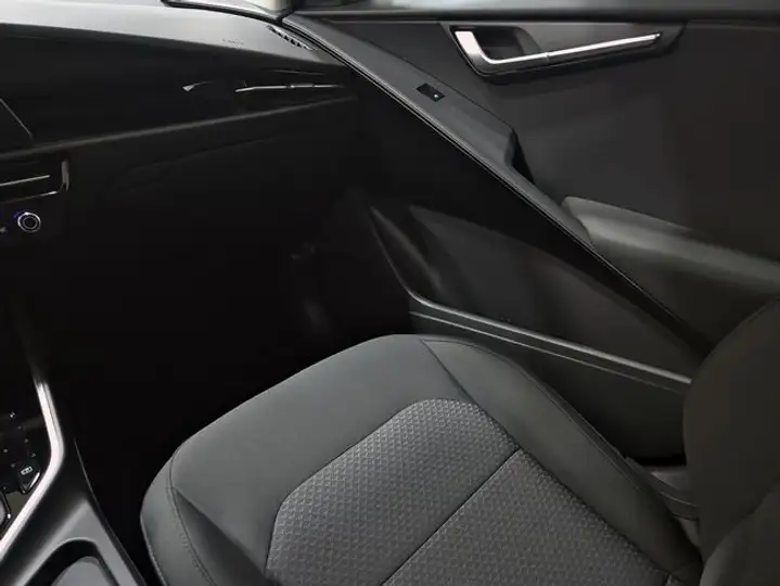 Kia Niro 2025, foto 40