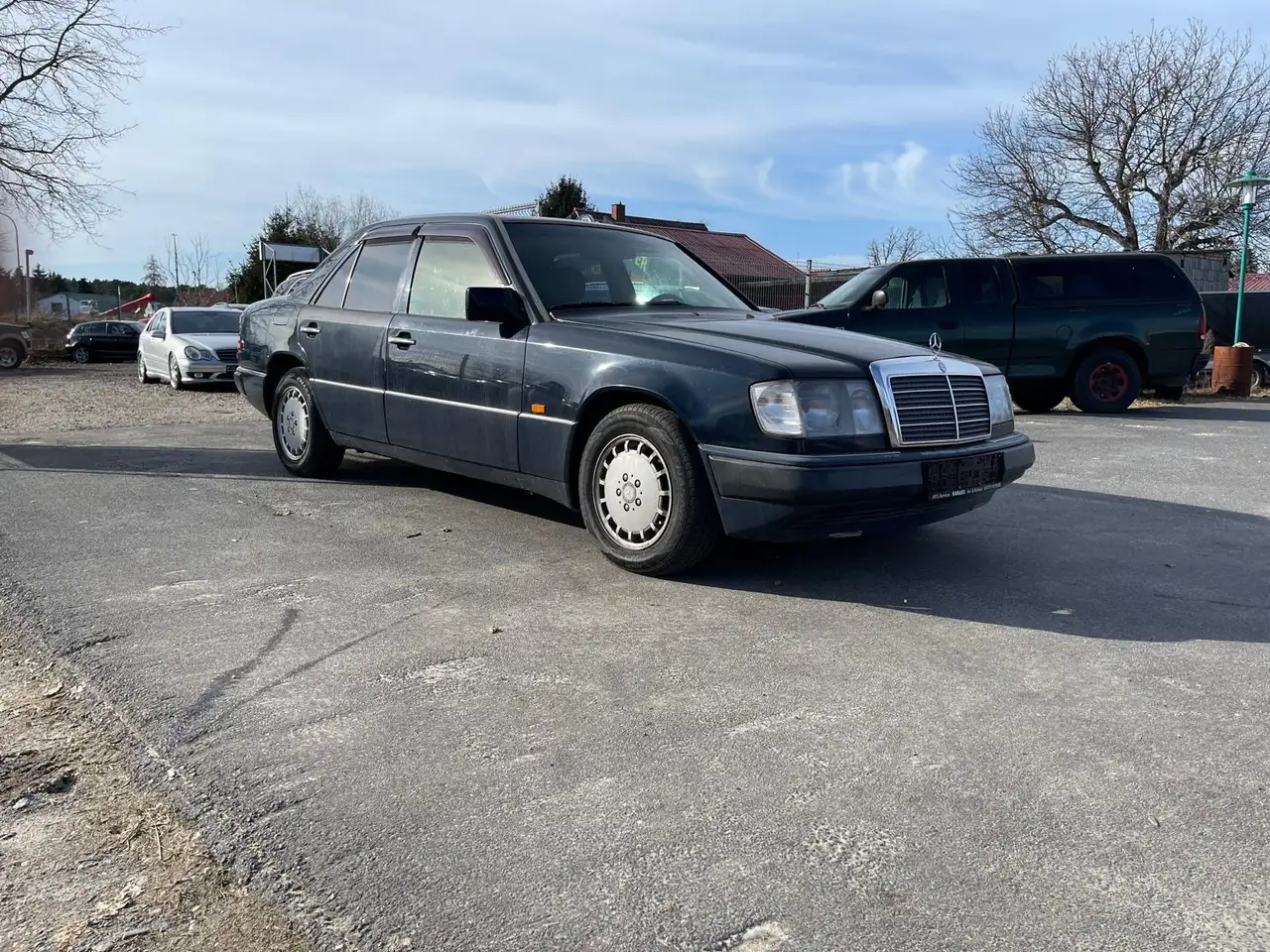 Mercedes-Benz E 300 300 W124 LIMOUSINE"AUTOMATIK"LEDER"KLIMA"E-SITZE"", foto 1