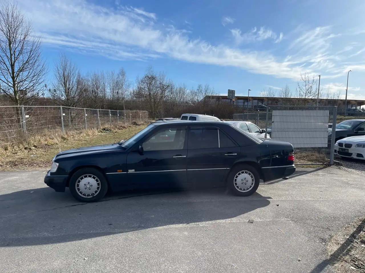 Mercedes-Benz E 300 300 W124 LIMOUSINE"AUTOMATIK"LEDER"KLIMA"E-SITZE"", foto 5