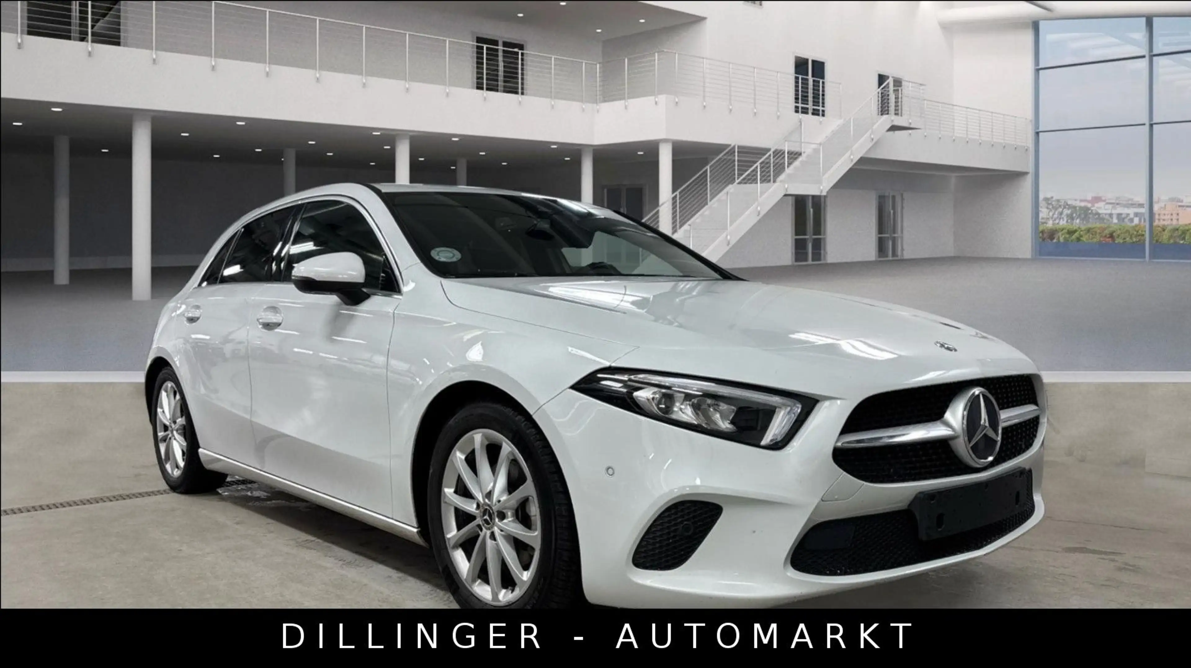 Mercedes-Benz A 180 d 7G LED Nav Kamera Tem PDC Leder AUTOMATIK — photo 4