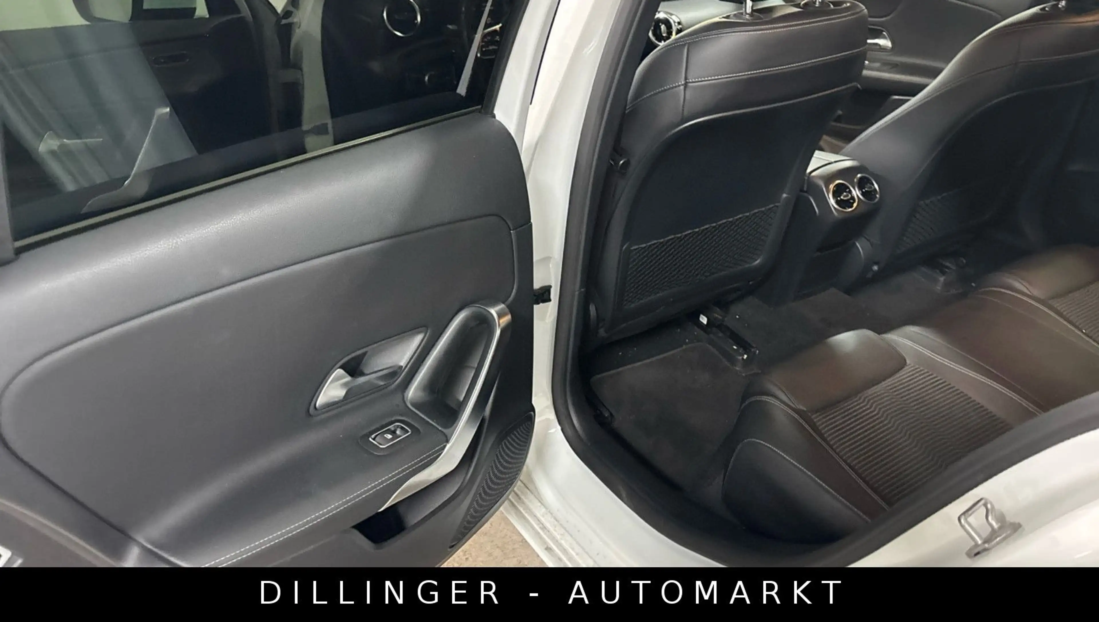 Mercedes-Benz A 180 d 7G LED Nav Kamera Tem PDC Leder AUTOMATIK — photo 7