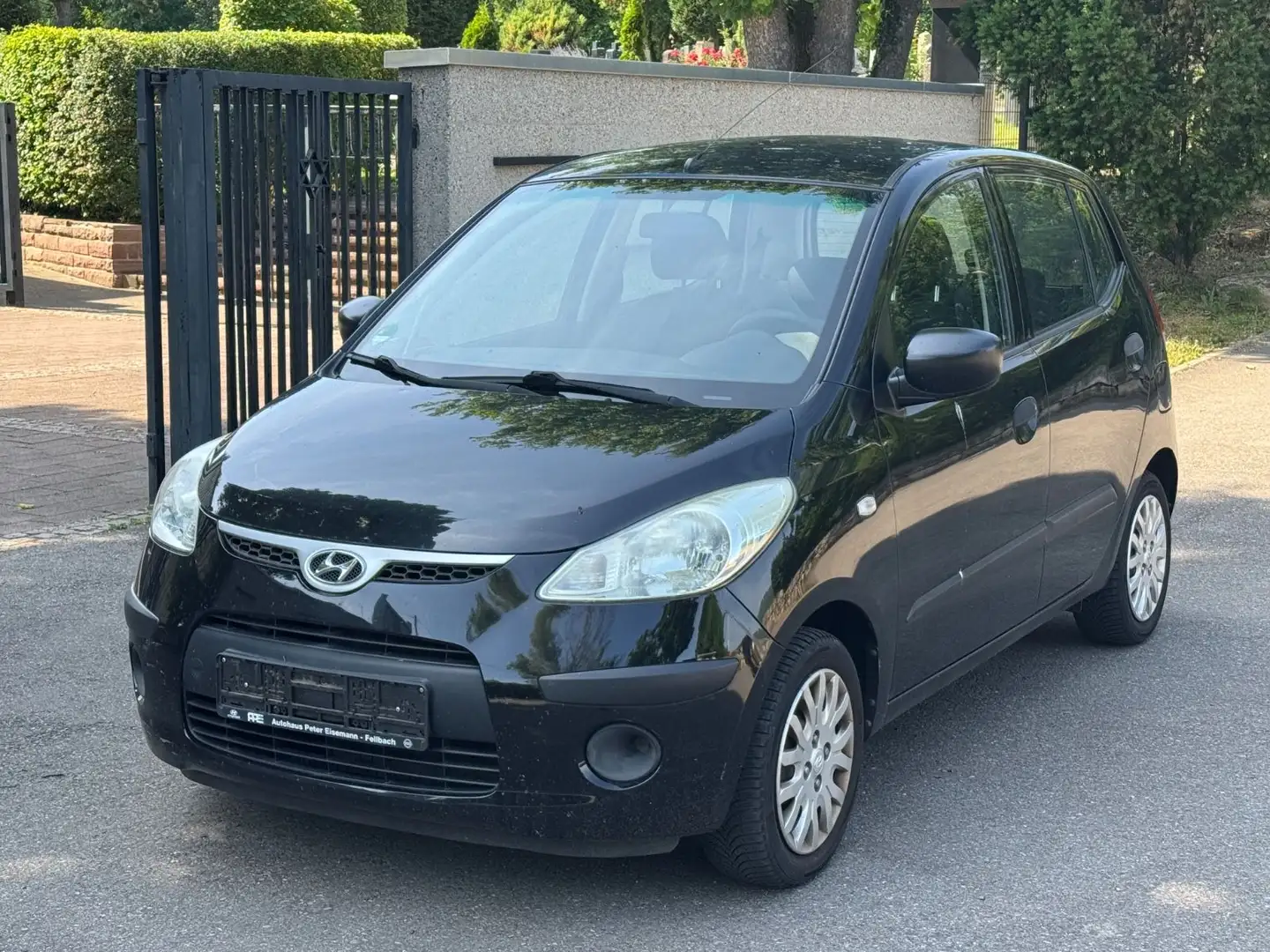 Hyundai i10 FIFA WM Edition Schwarz - 1