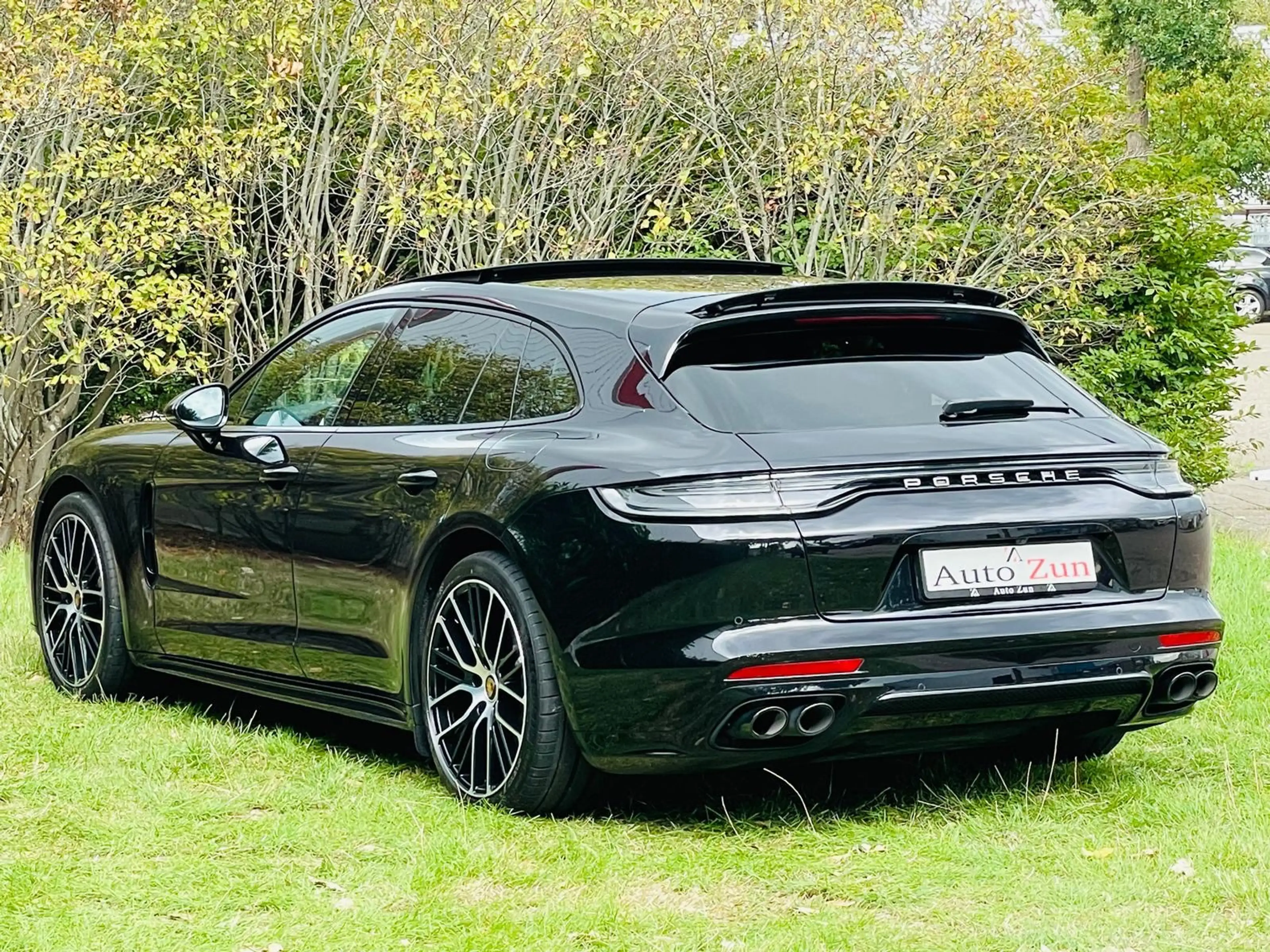Porsche Panamera Sport Turismo 2.9 4 E-Hybrid Platinum Edition/NL A — photo 4