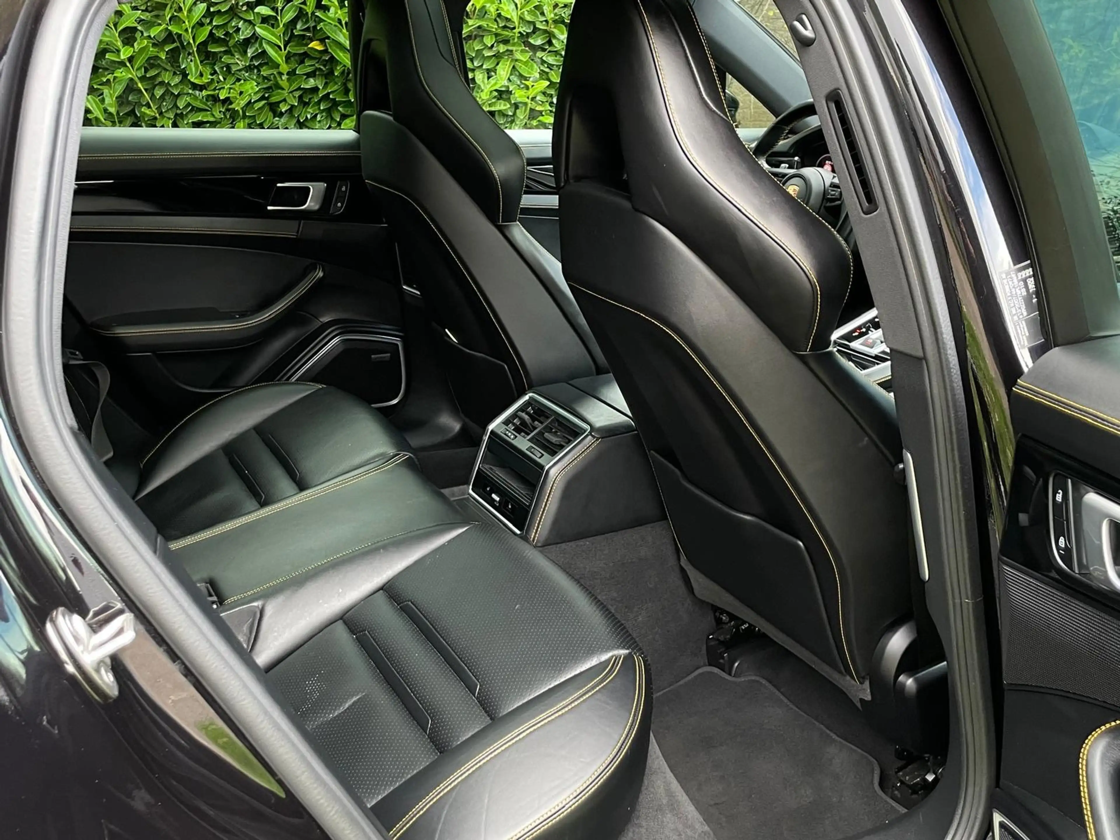 Porsche Panamera Sport Turismo 2.9 4 E-Hybrid Platinum Edition/NL A — photo 14